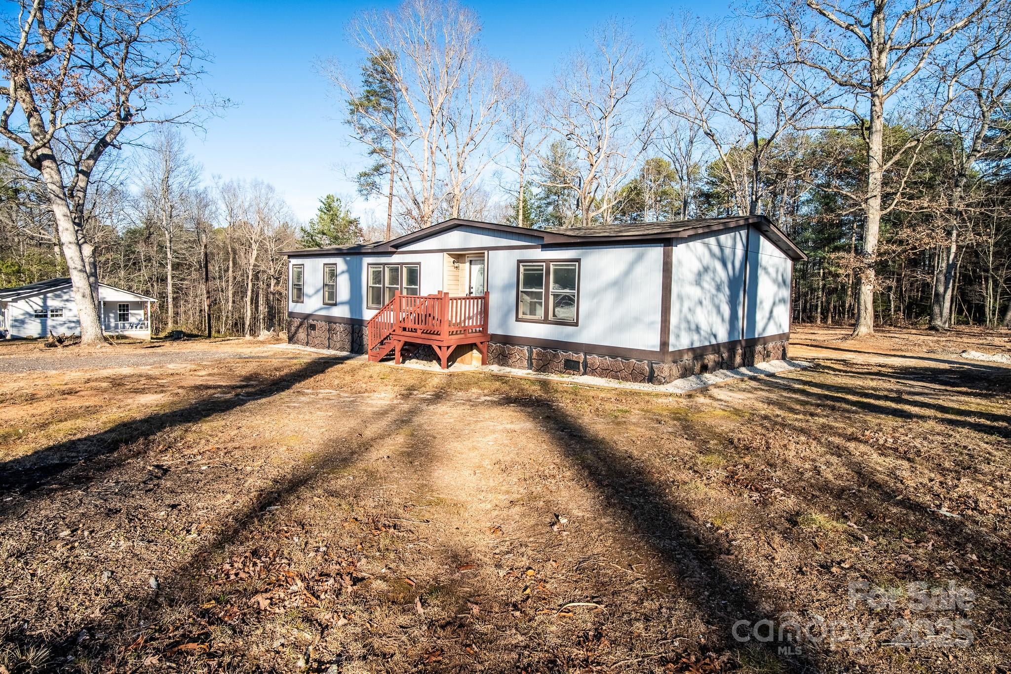 50 N Duncan Hill Lane — Taylorsville