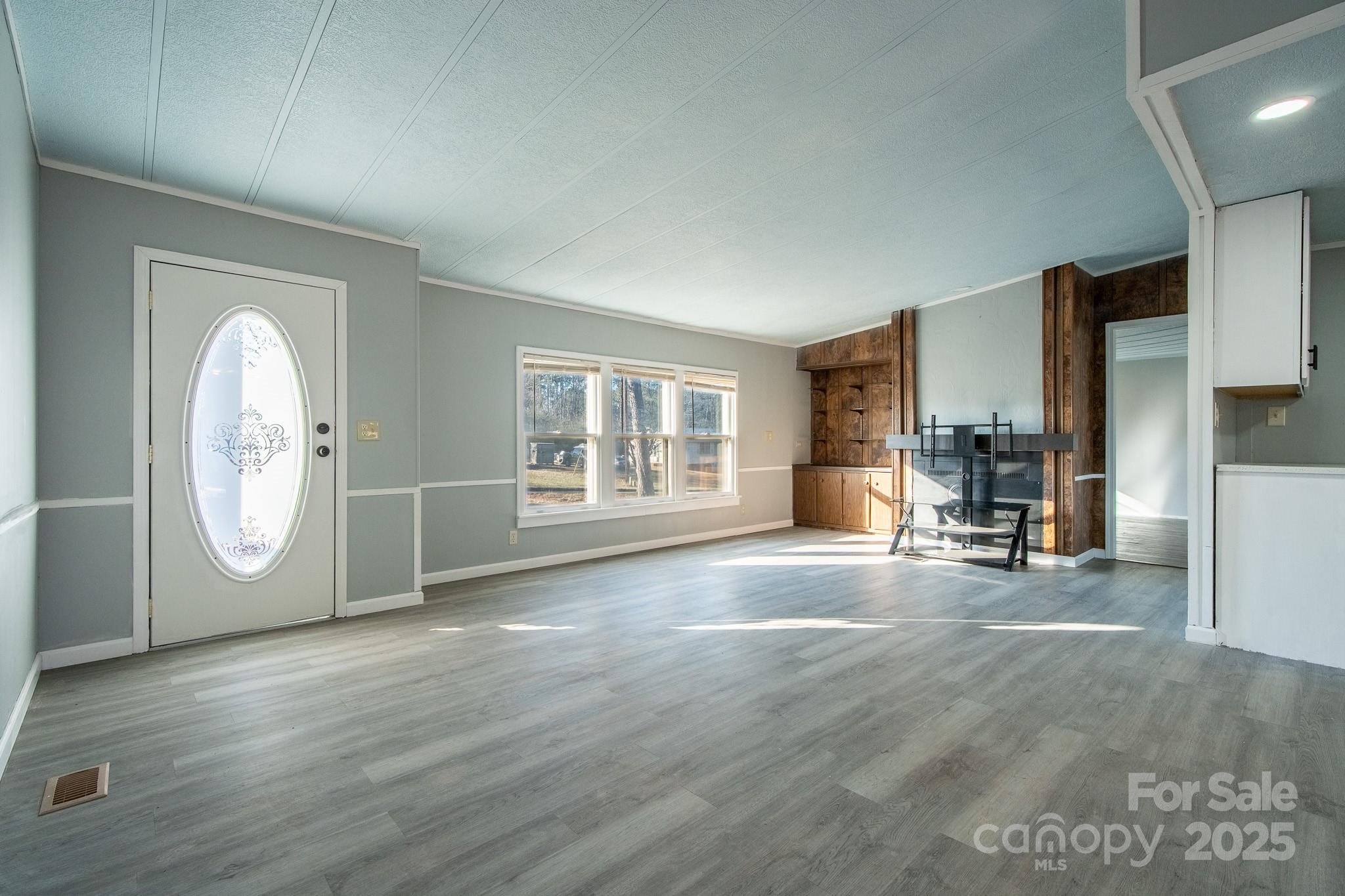 50 N Duncan Hill Lane — Taylorsville