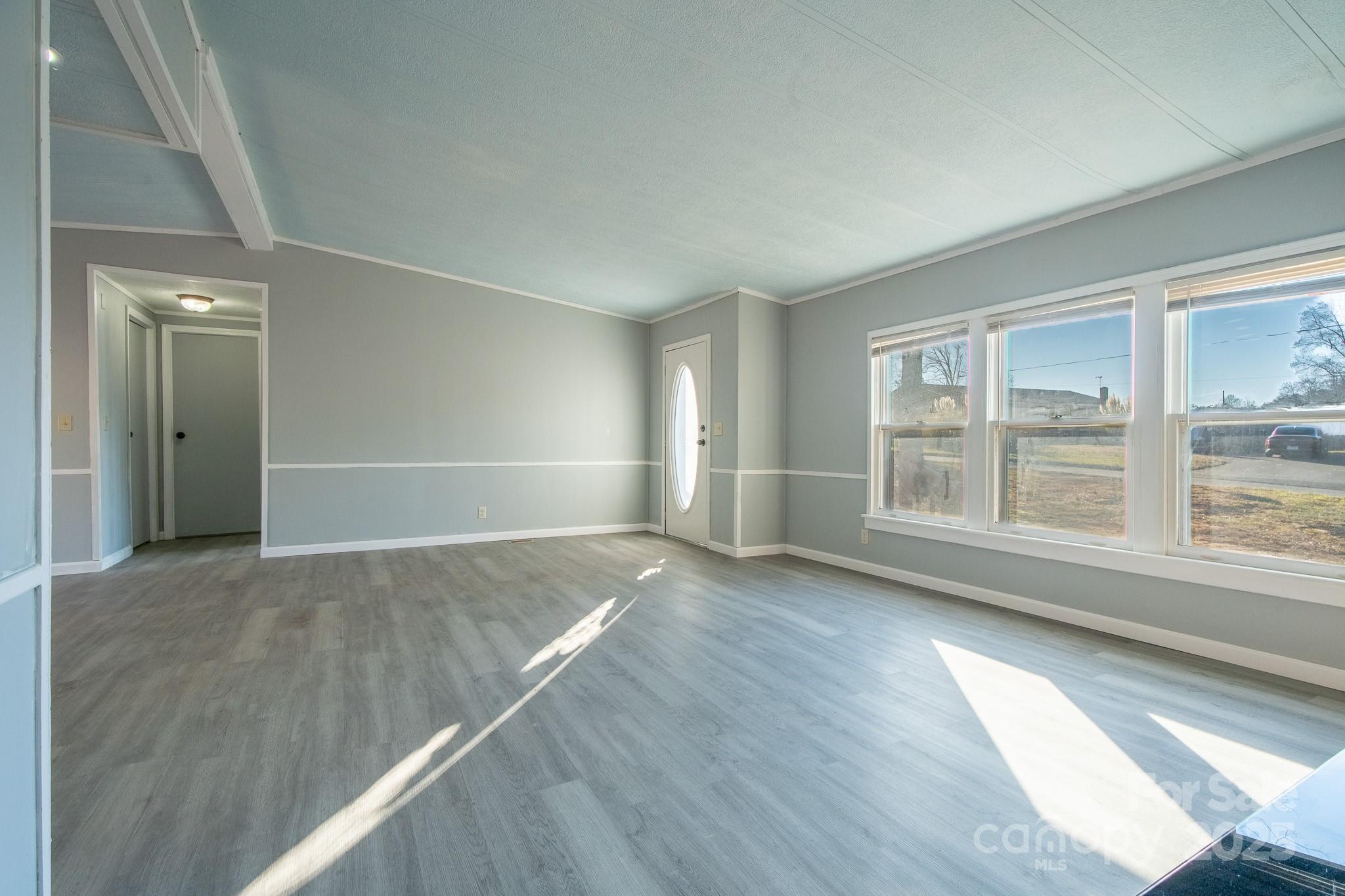 50 N Duncan Hill Lane — Taylorsville