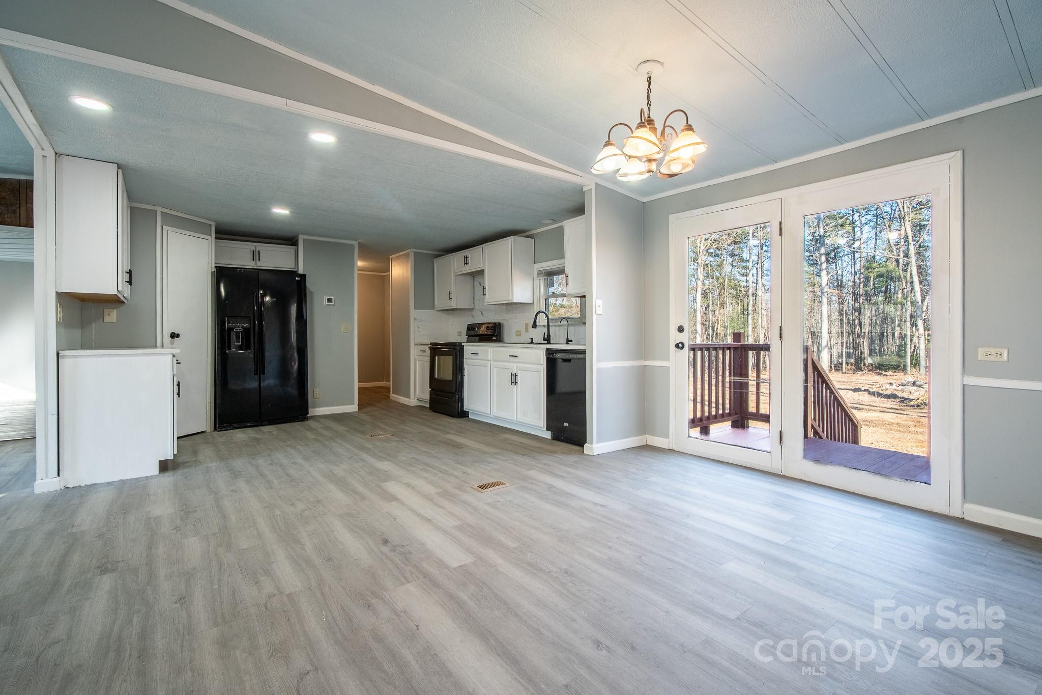50 N Duncan Hill Lane — Taylorsville