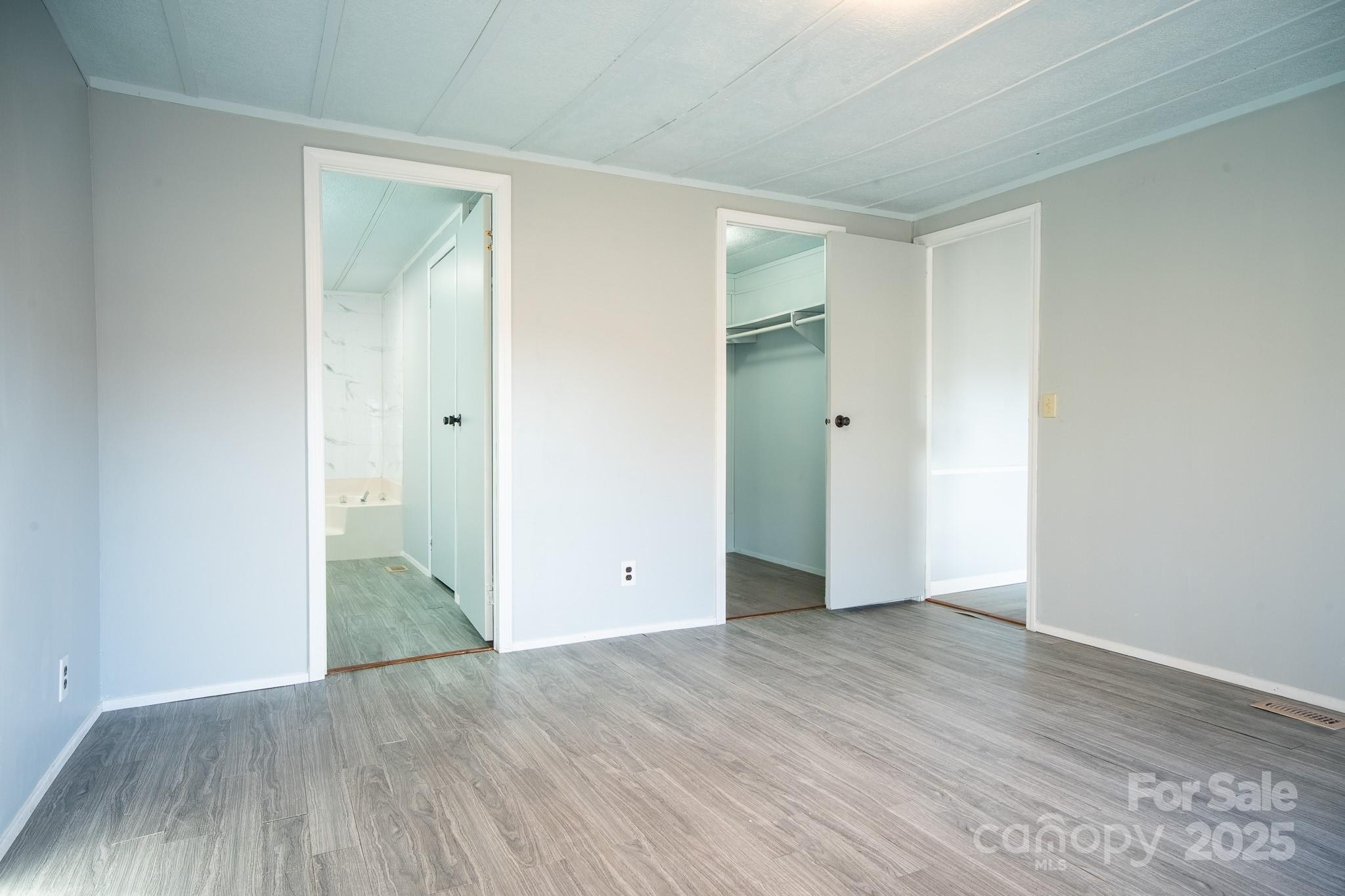 50 N Duncan Hill Lane — Taylorsville