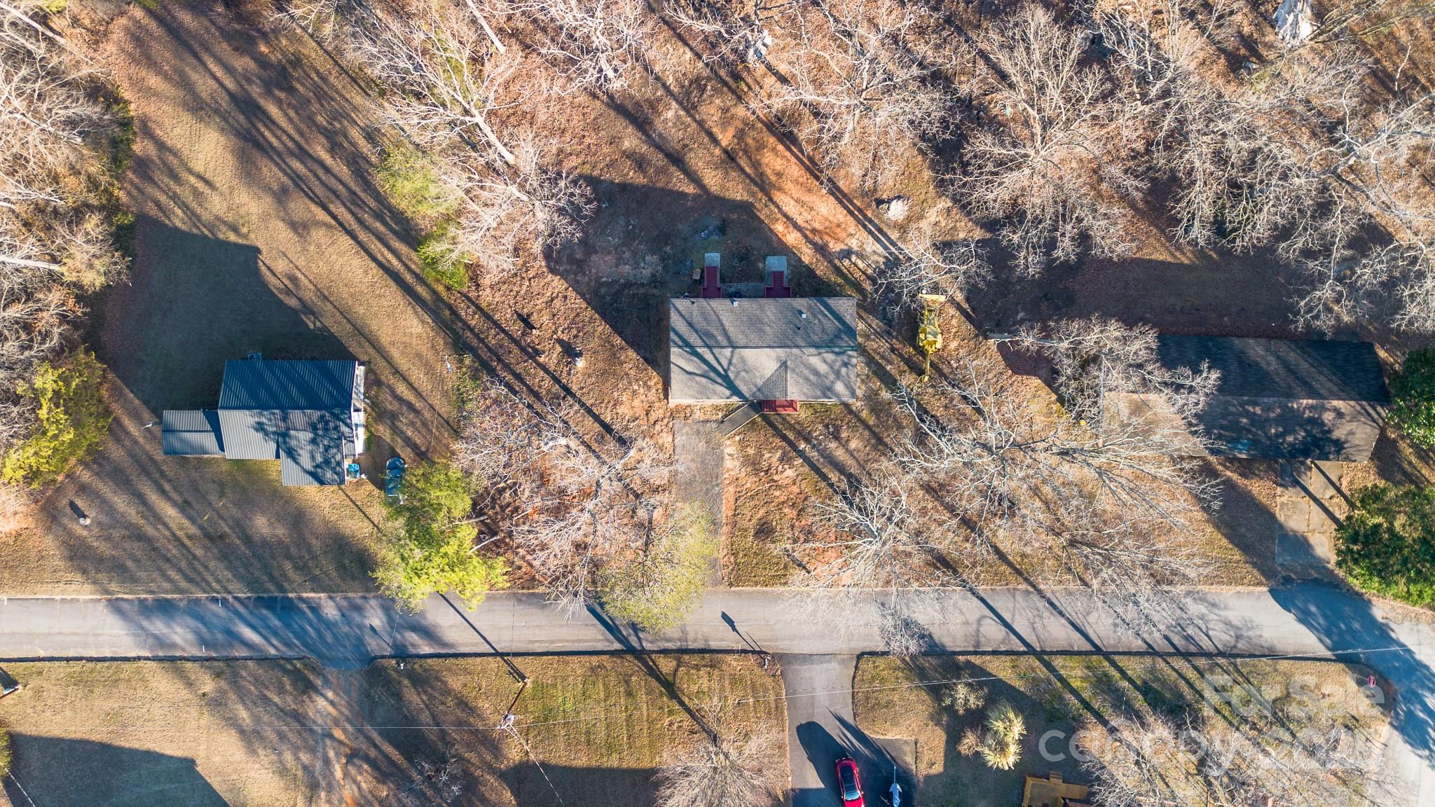 50 N Duncan Hill Lane — Taylorsville