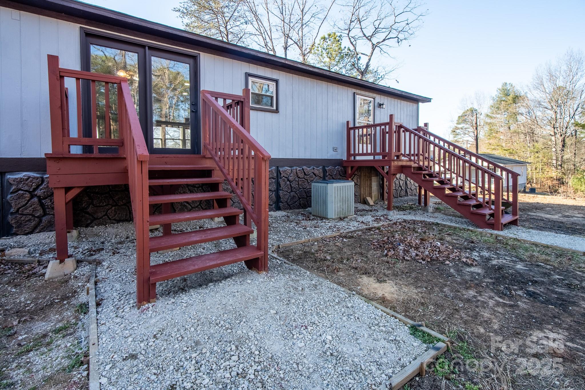 50 N Duncan Hill Lane — Taylorsville