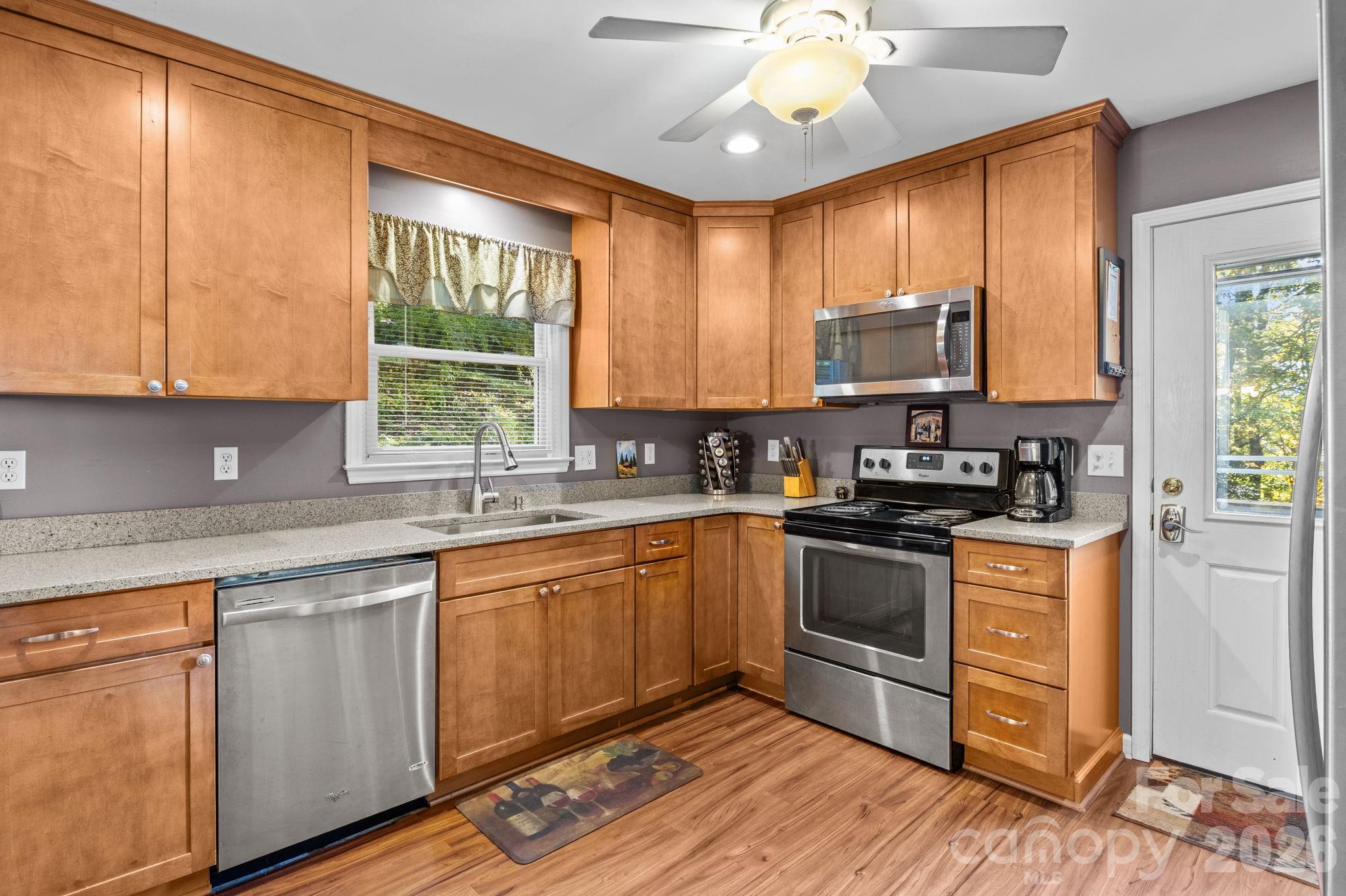 265 Dameron Drive — Blowing Rock