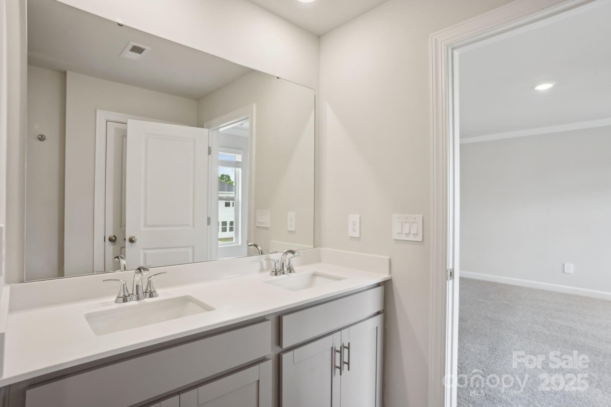 196 Murphy Meadow Road — Mocksville