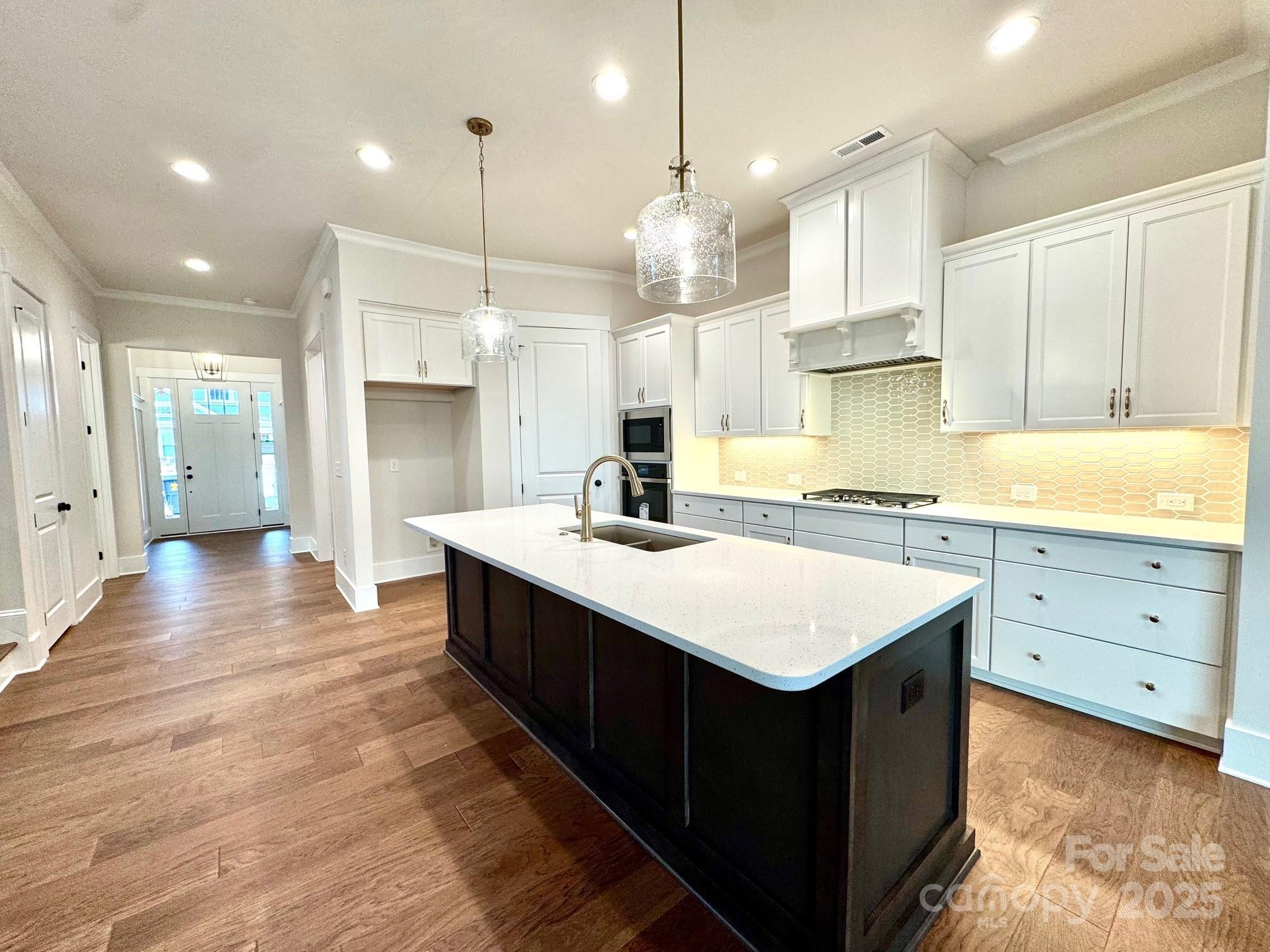 185 Fulworth Drive NW — Concord