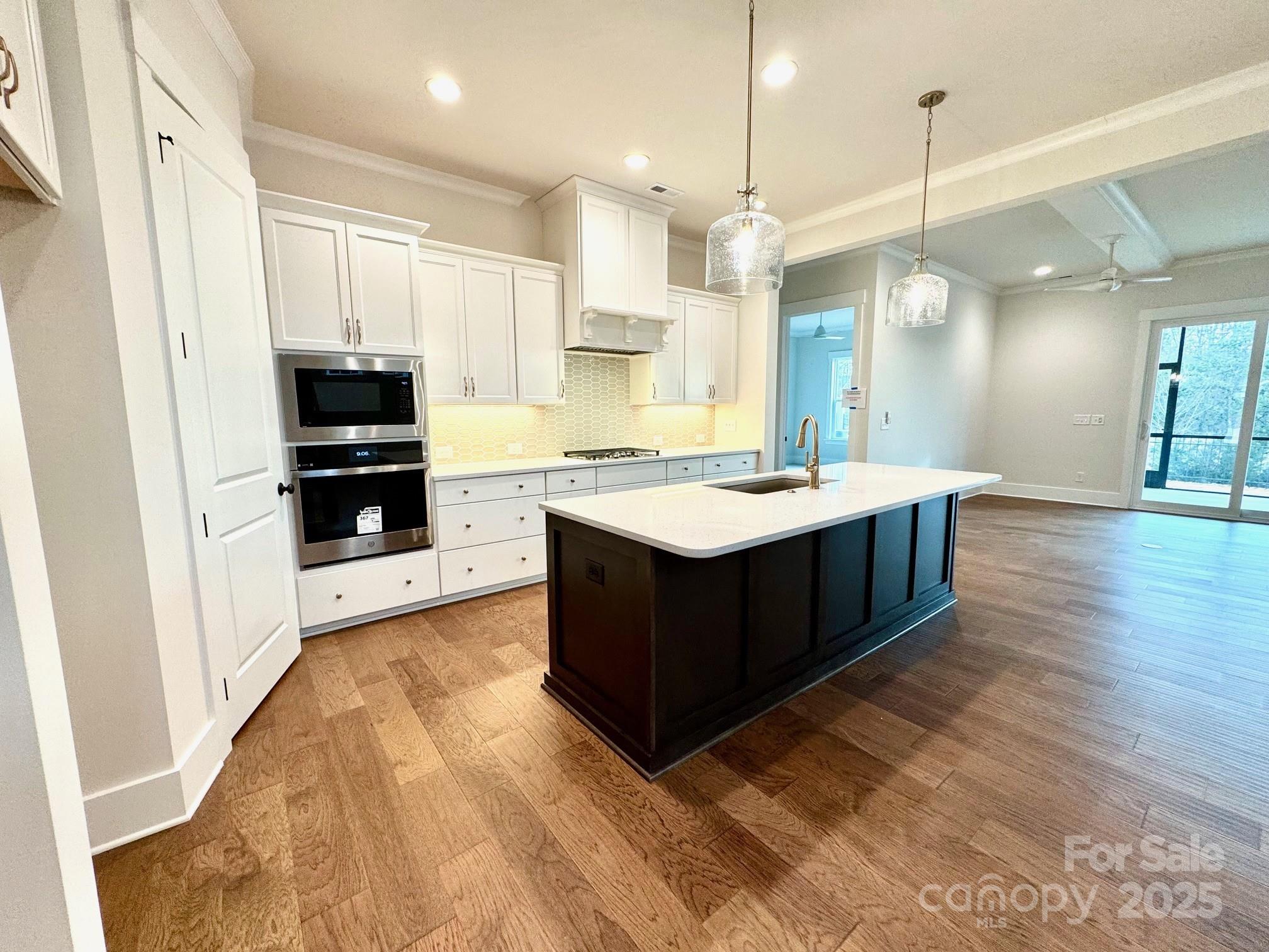 185 Fulworth Drive NW — Concord