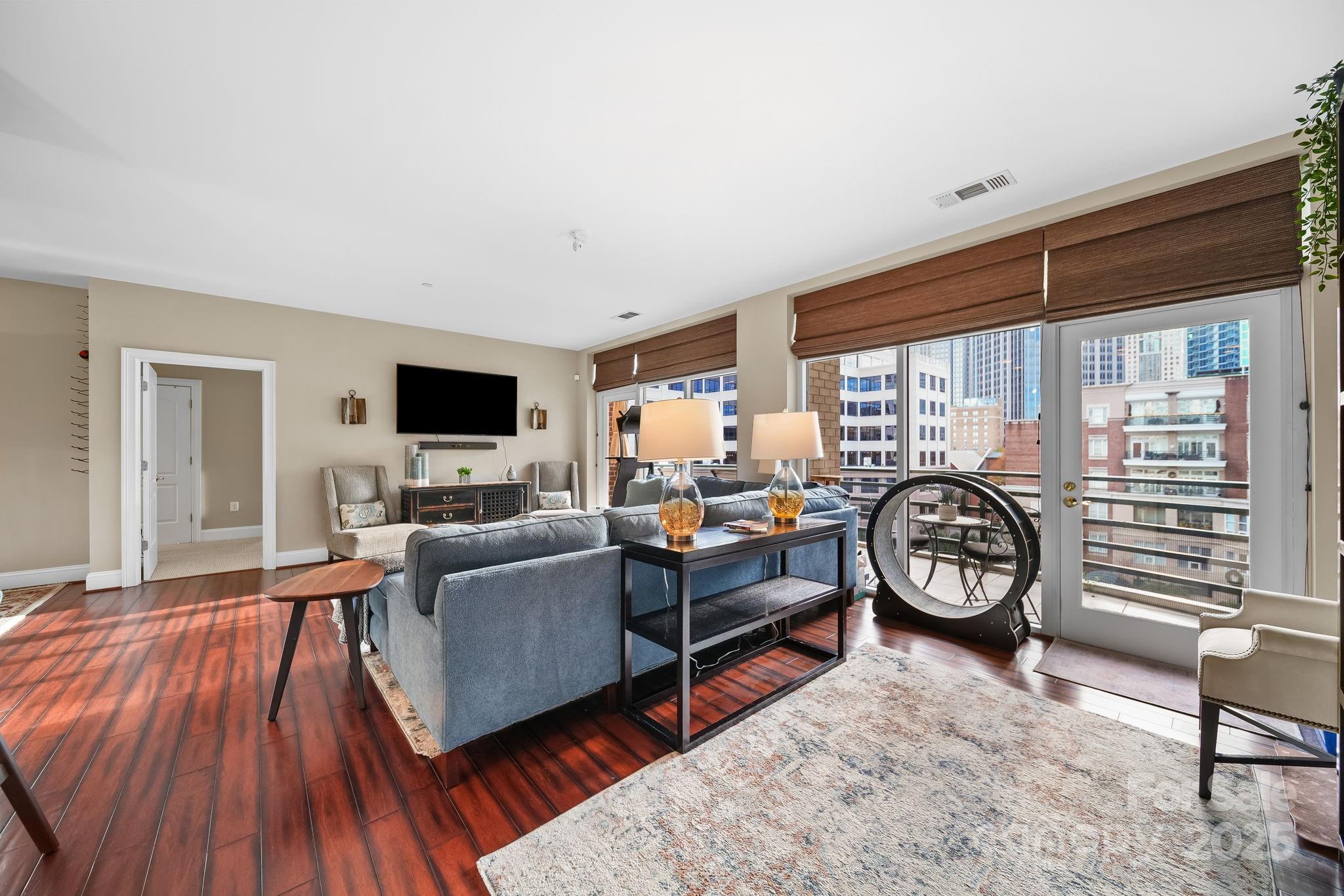 400 N Church Street #521 — Charlotte