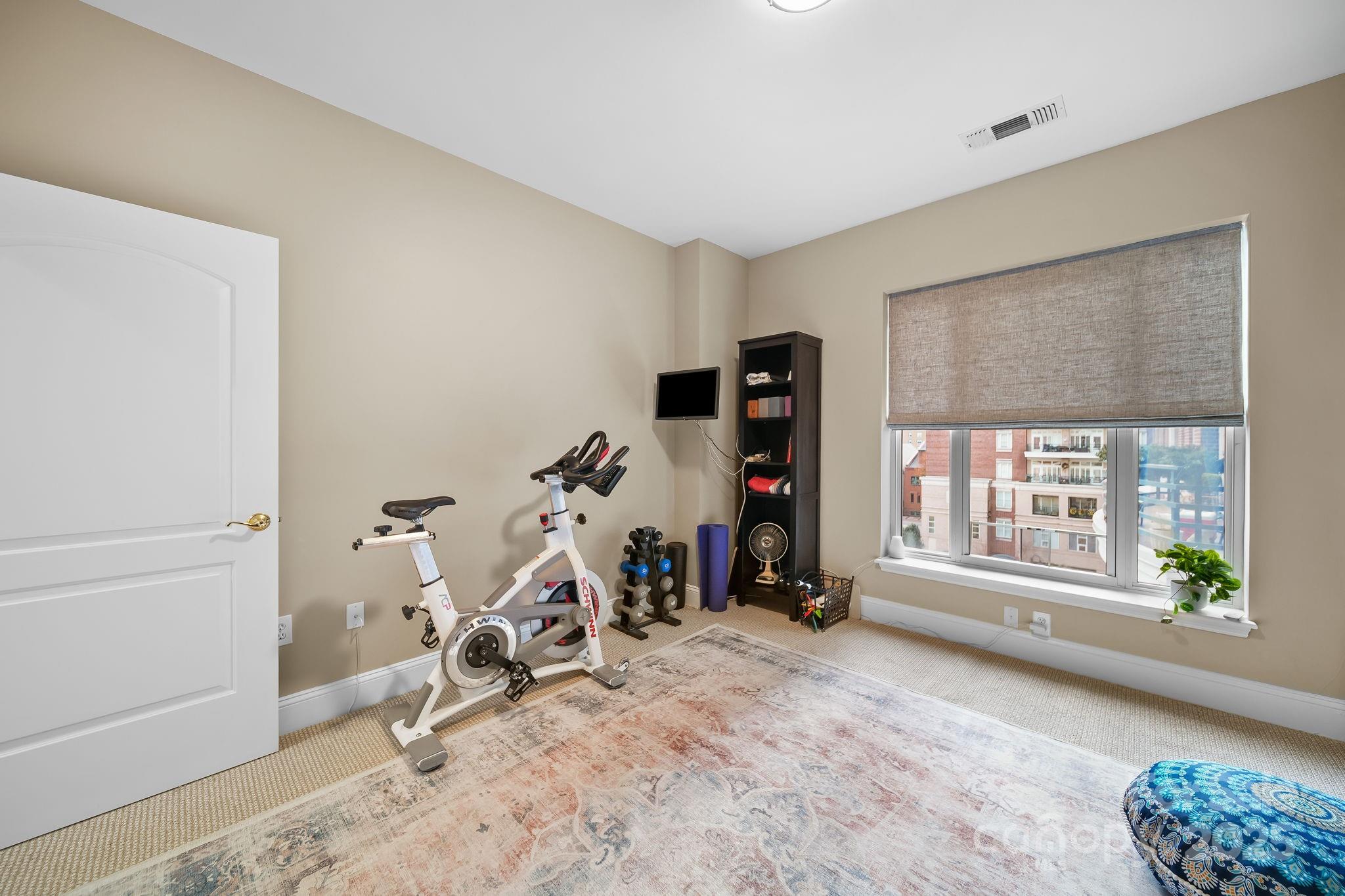 400 N Church Street #521 — Charlotte