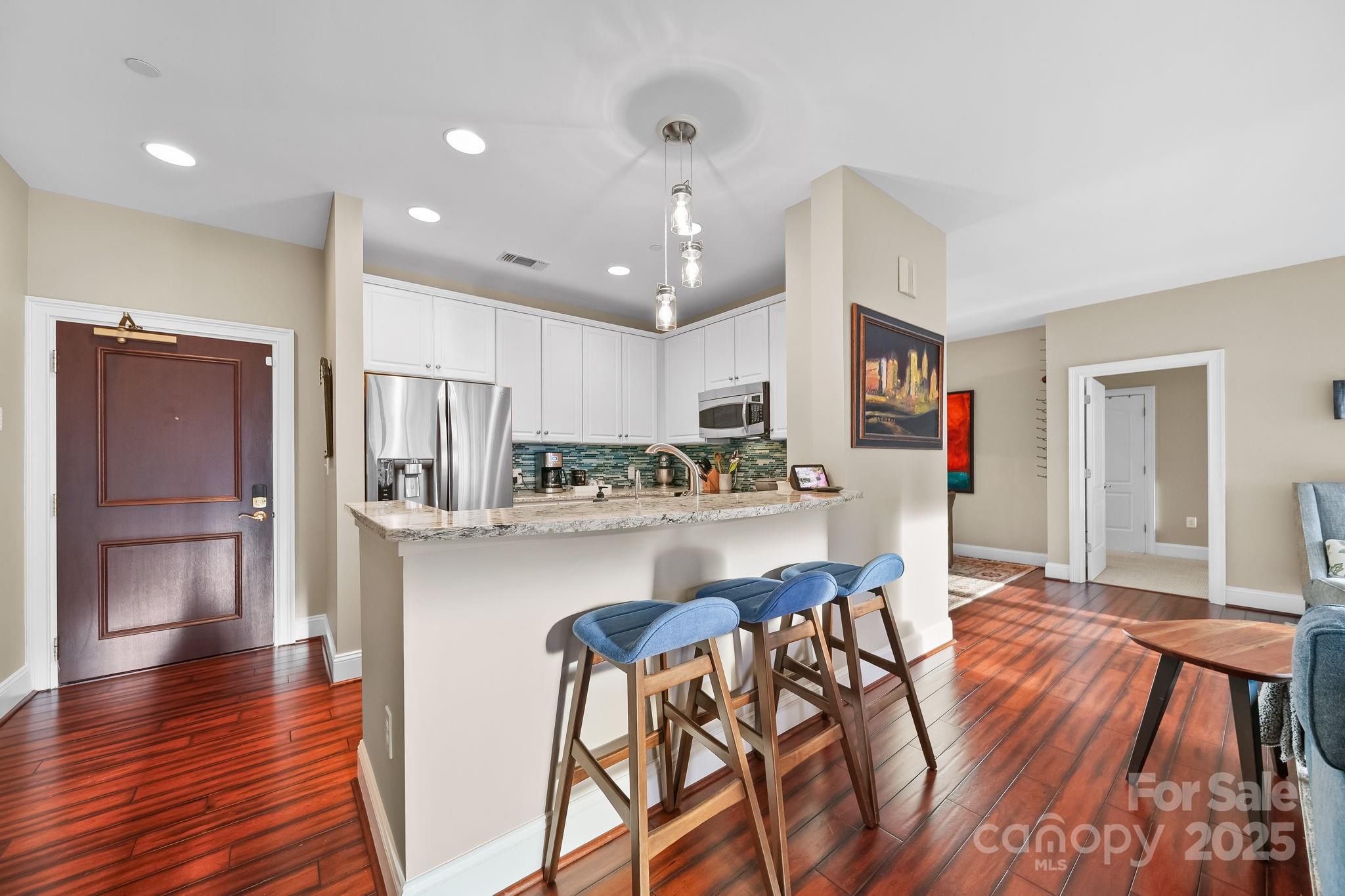 400 N Church Street #521 — Charlotte