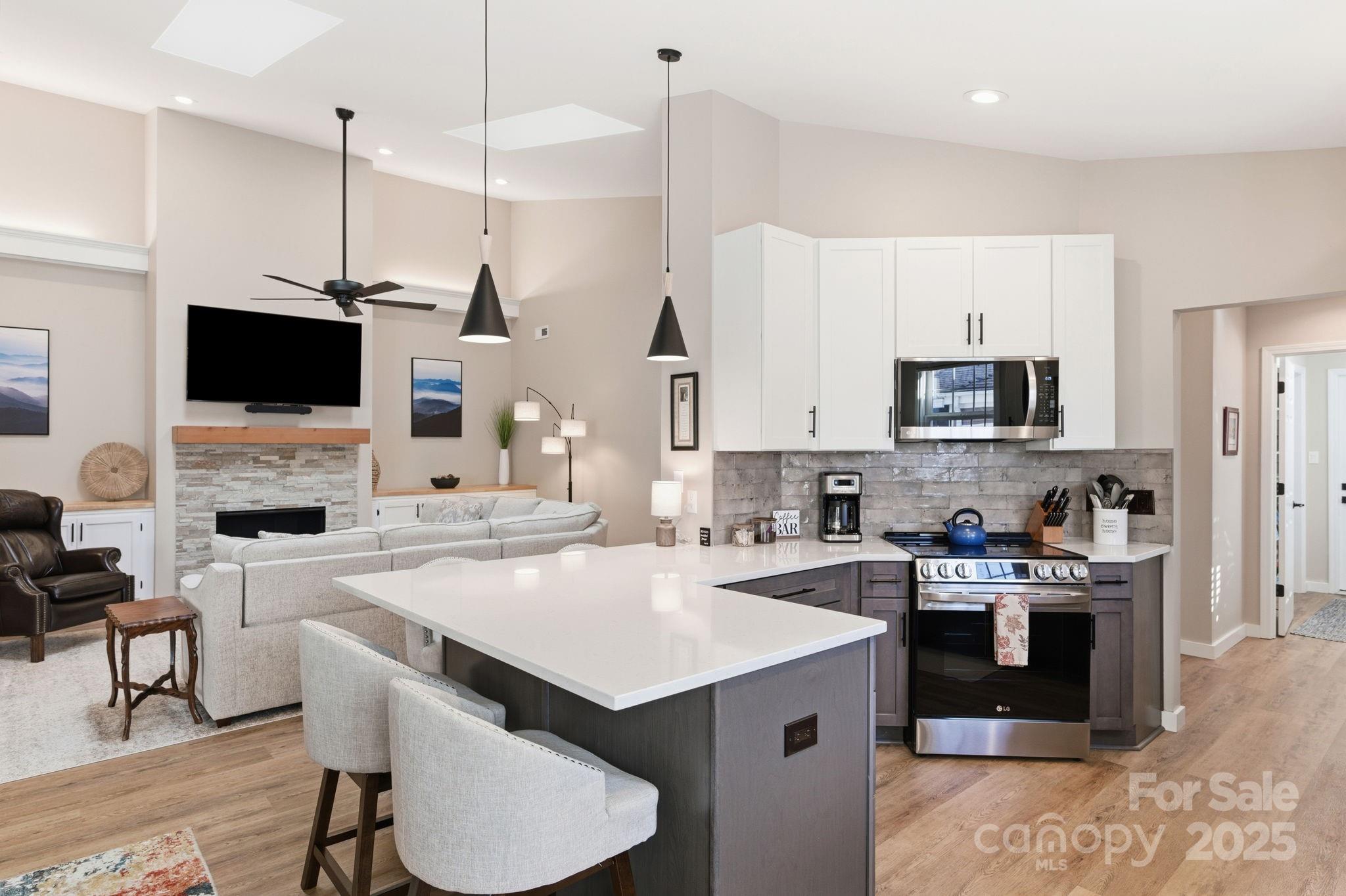 11-C Heather Way — Candler