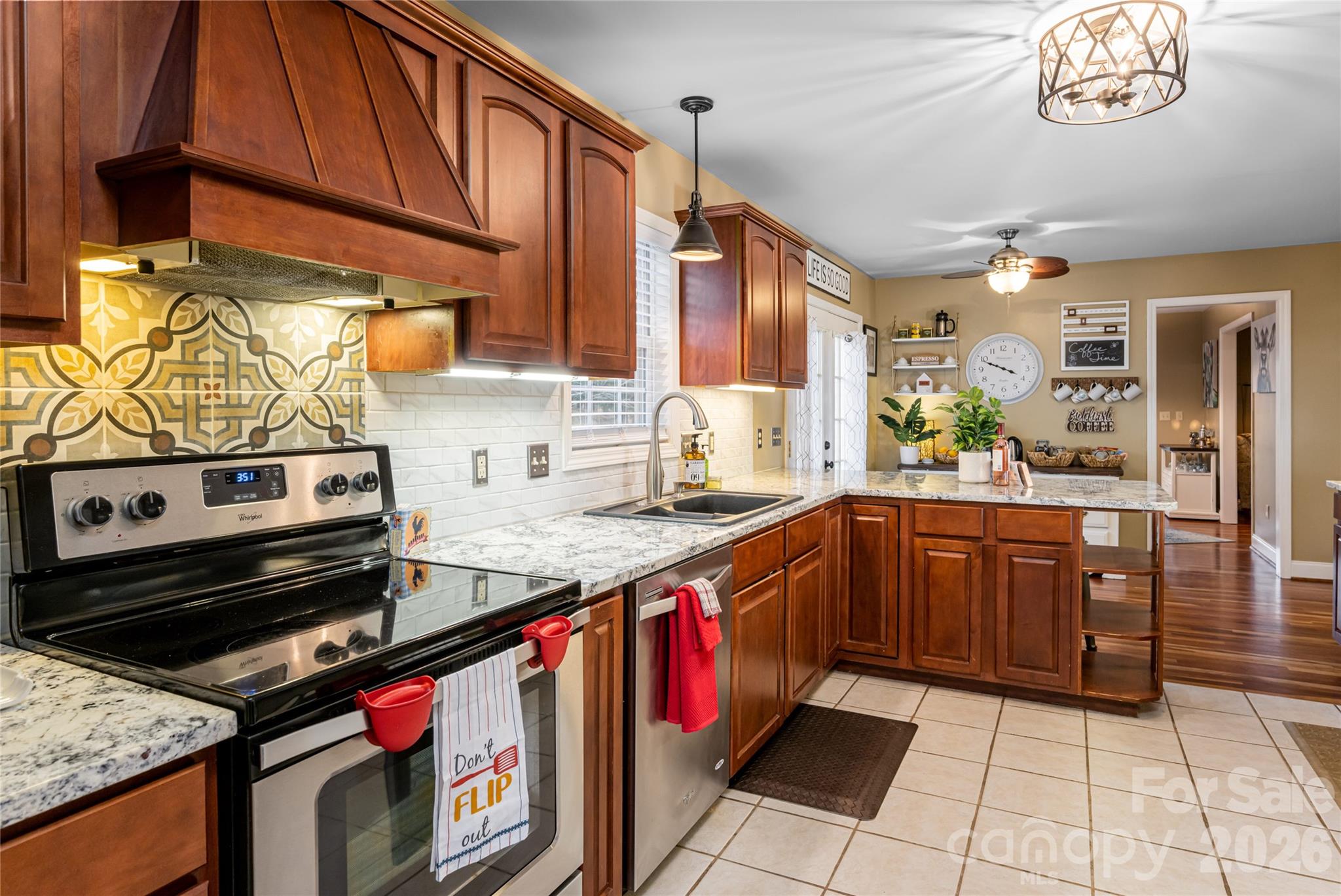 39 Kirkland Drive — Asheville