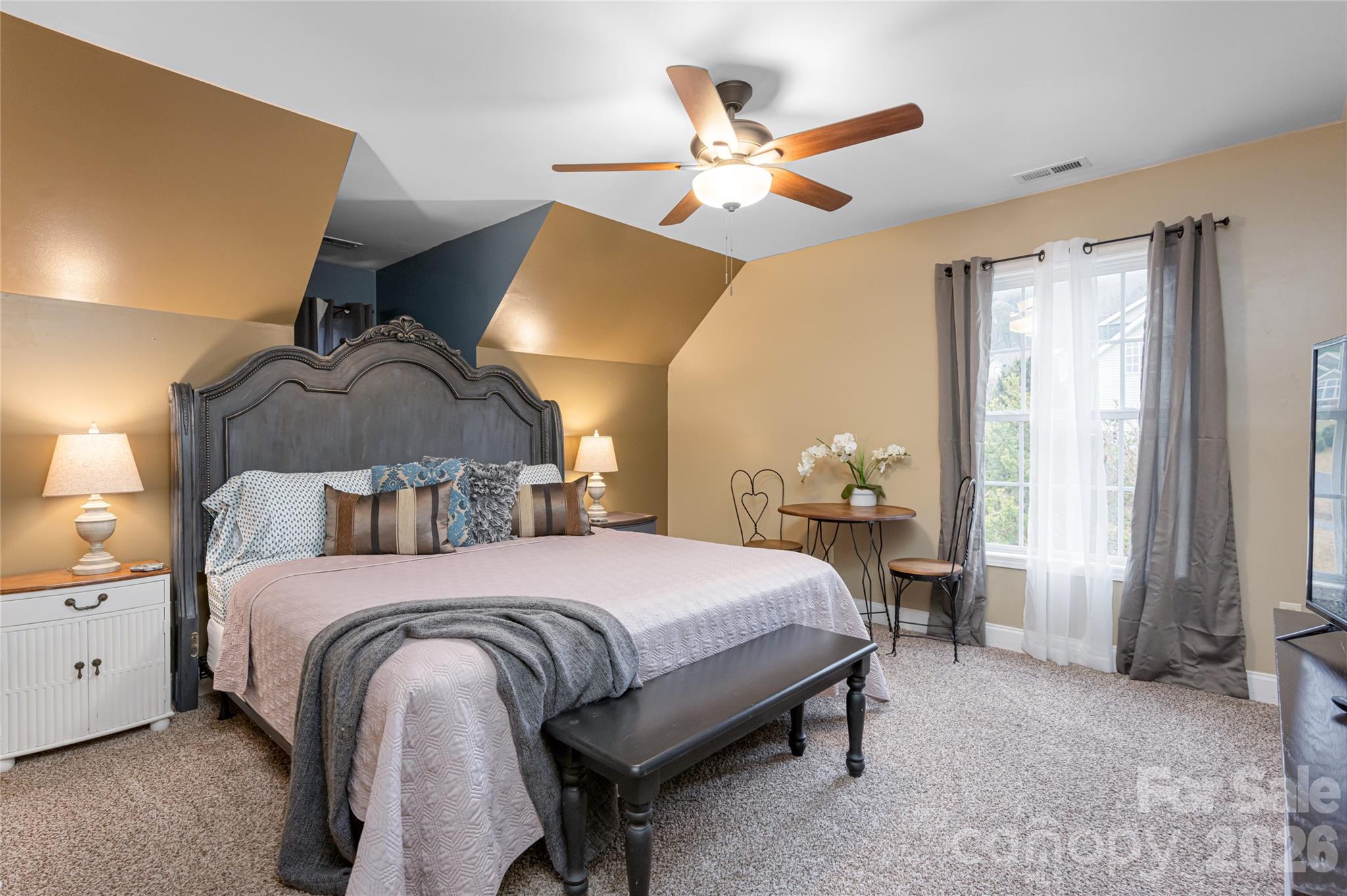 39 Kirkland Drive — Asheville