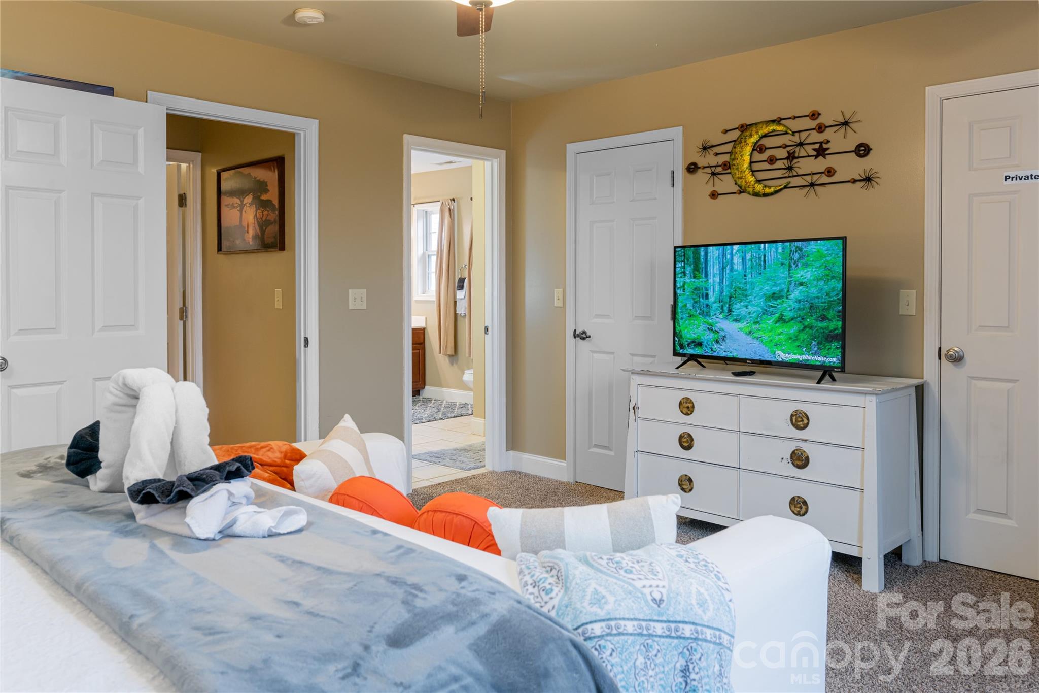 39 Kirkland Drive — Asheville