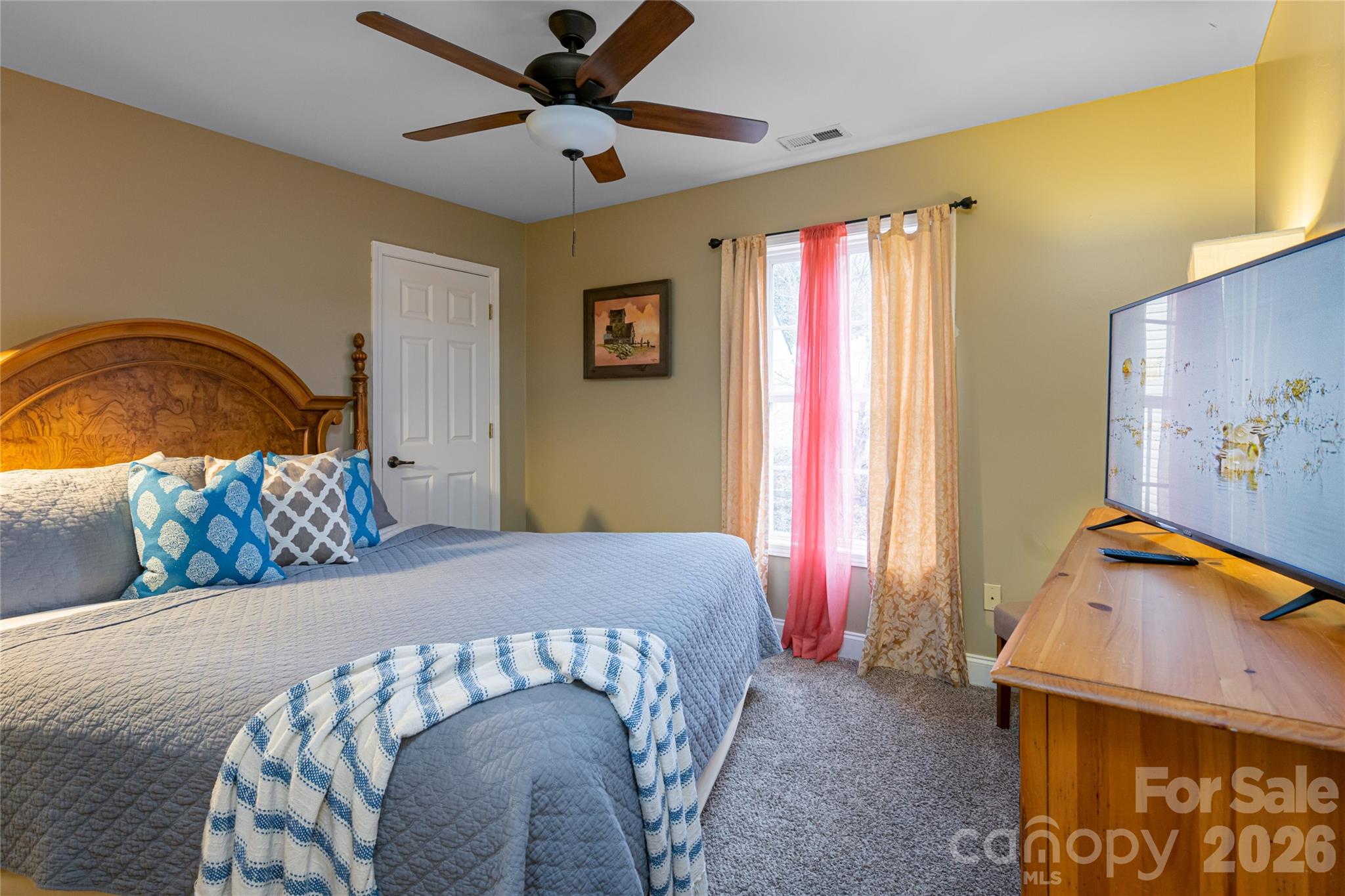 39 Kirkland Drive — Asheville