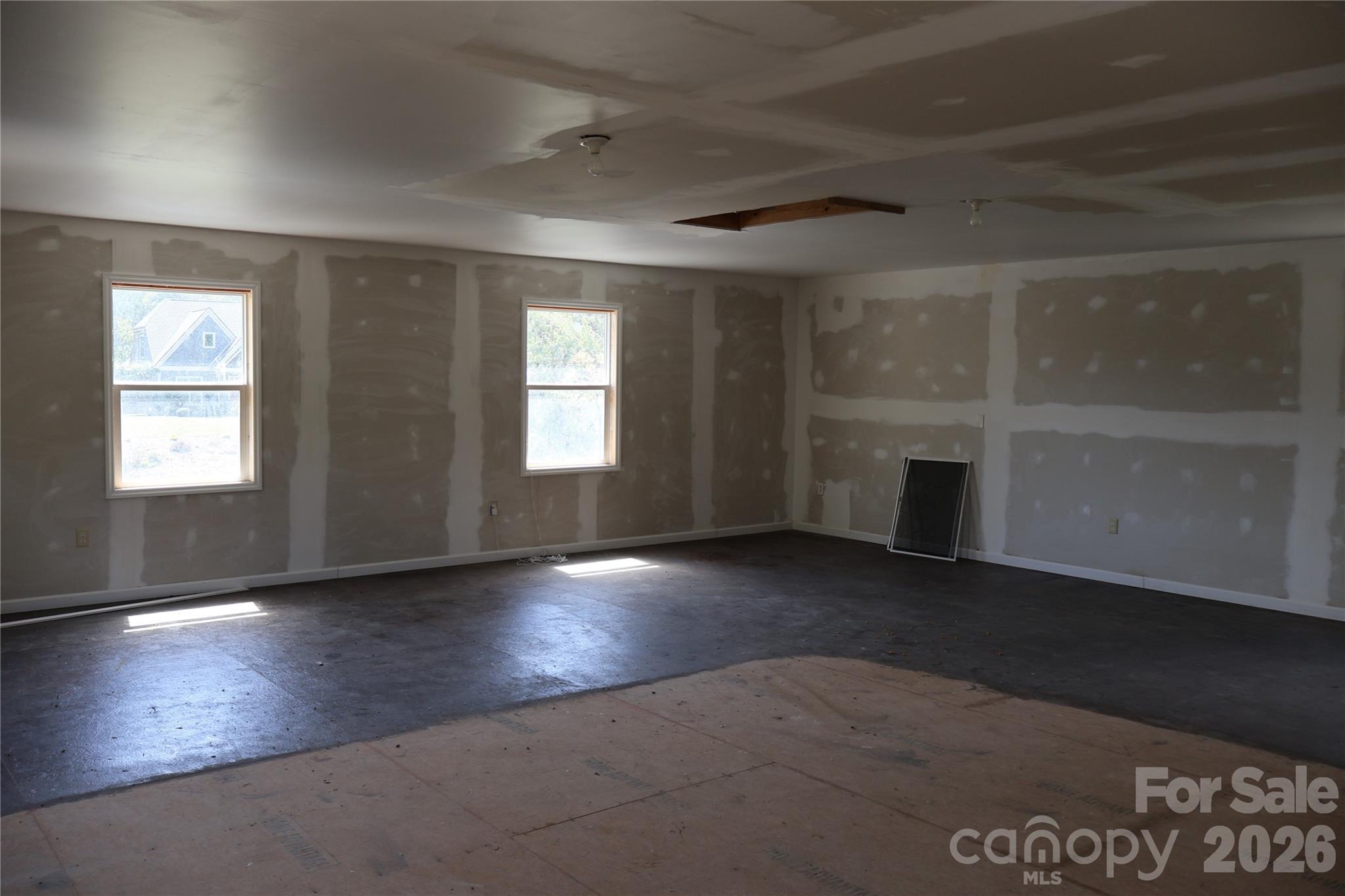 39 Kirkland Drive — Asheville
