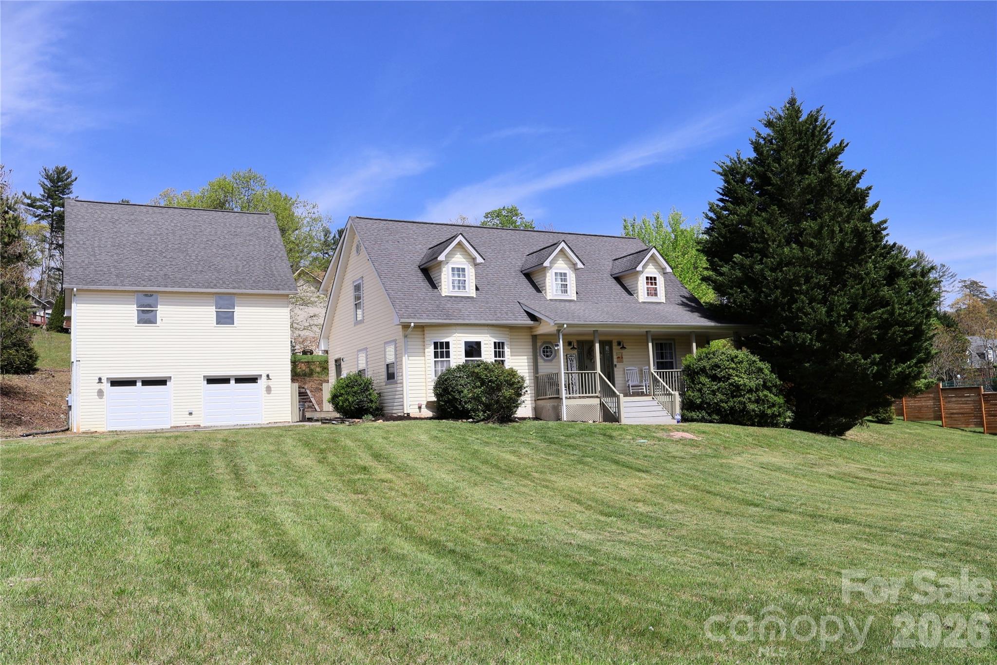 39 Kirkland Drive — Asheville