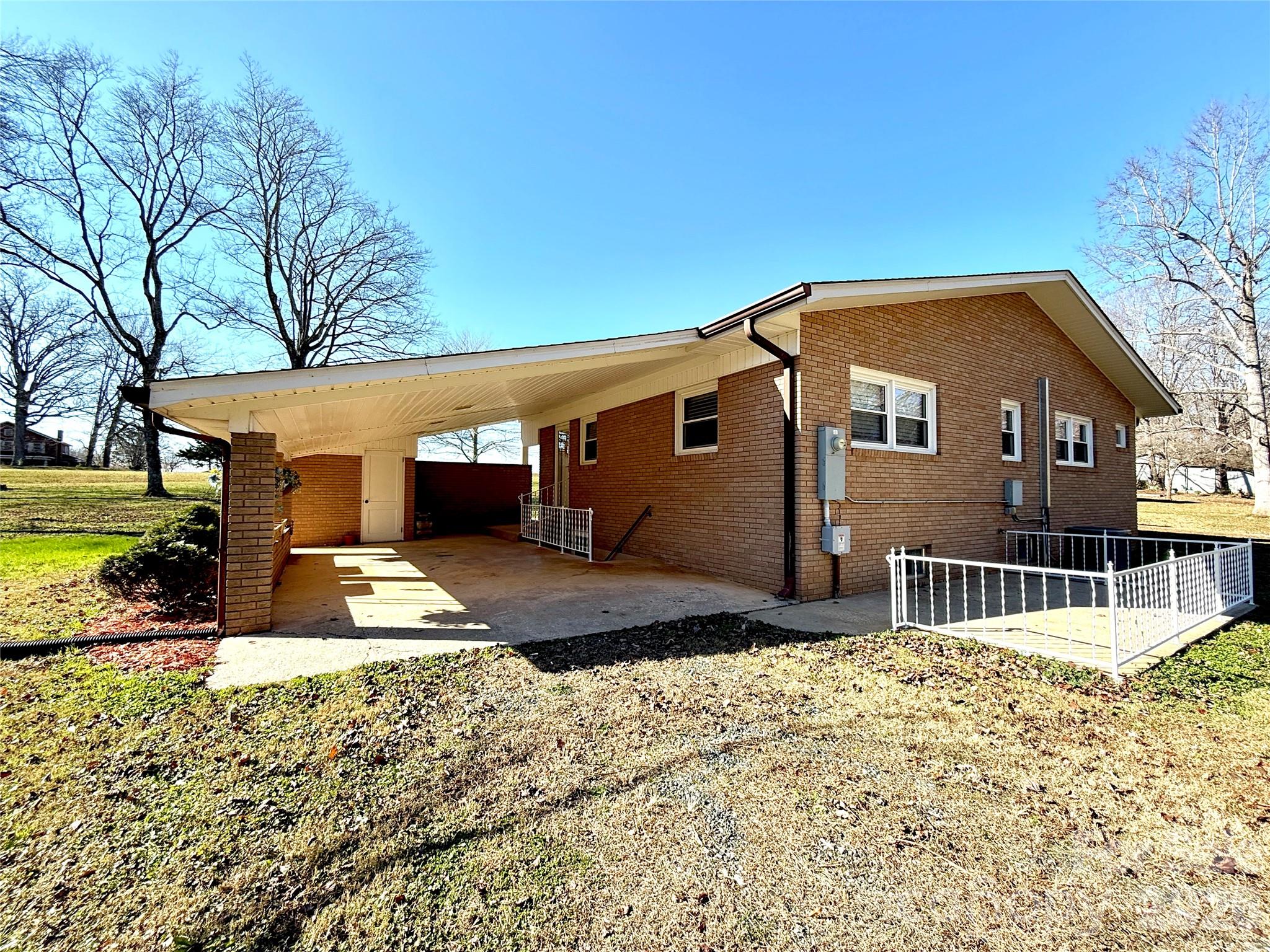 4110 Wilkesboro Highway — Statesville
