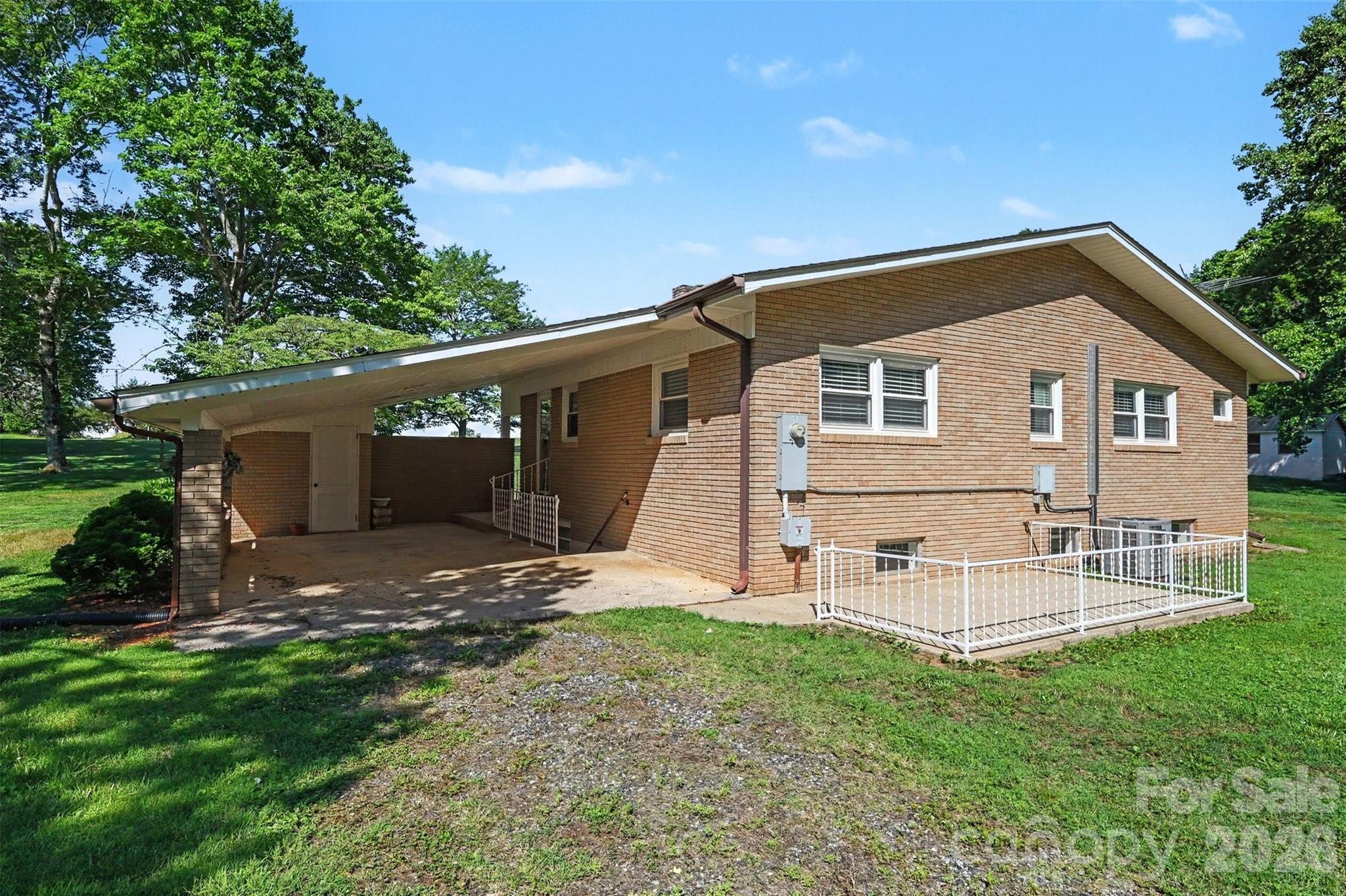 4110 Wilkesboro Highway — Statesville