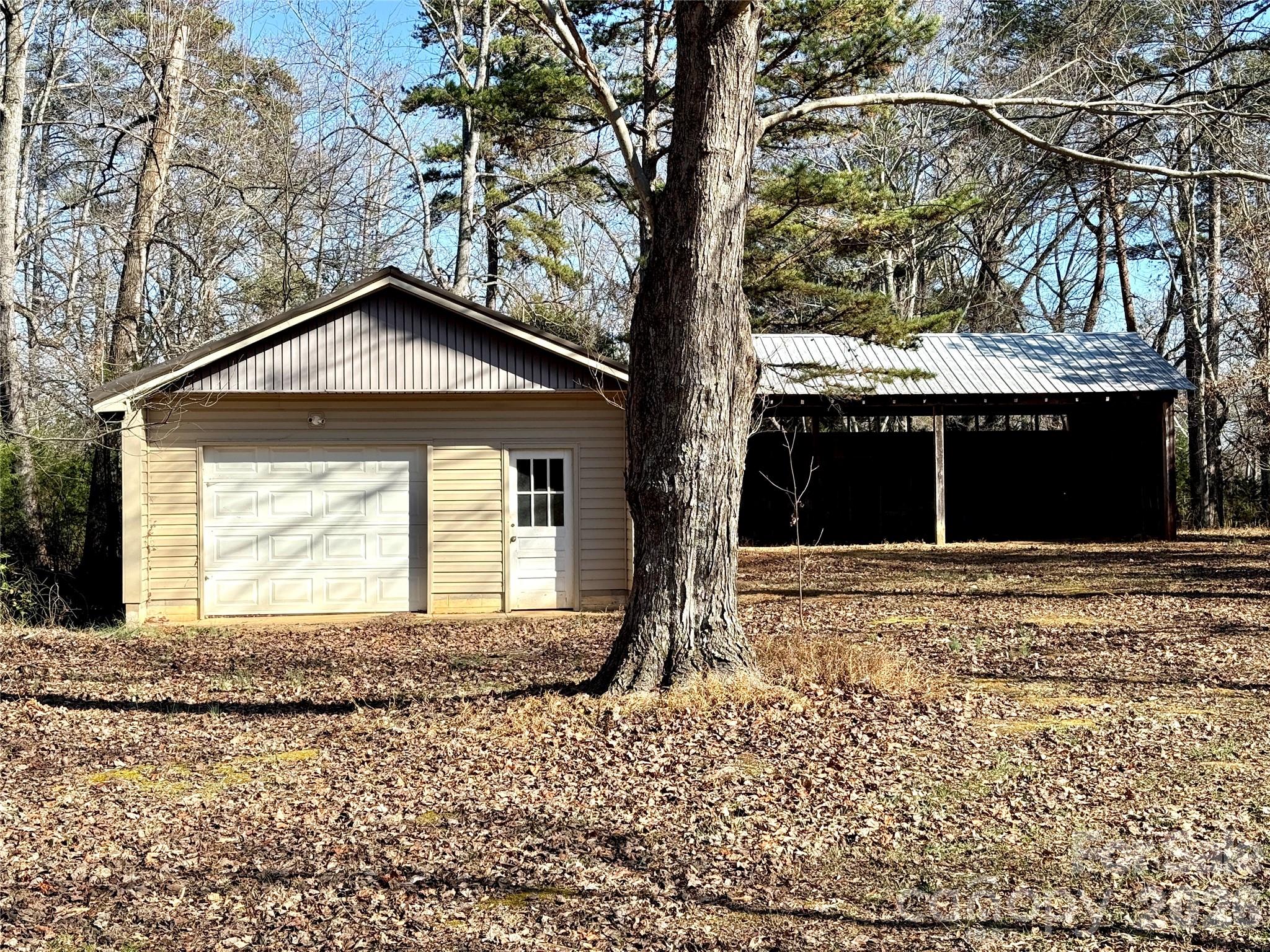 4110 Wilkesboro Highway — Statesville