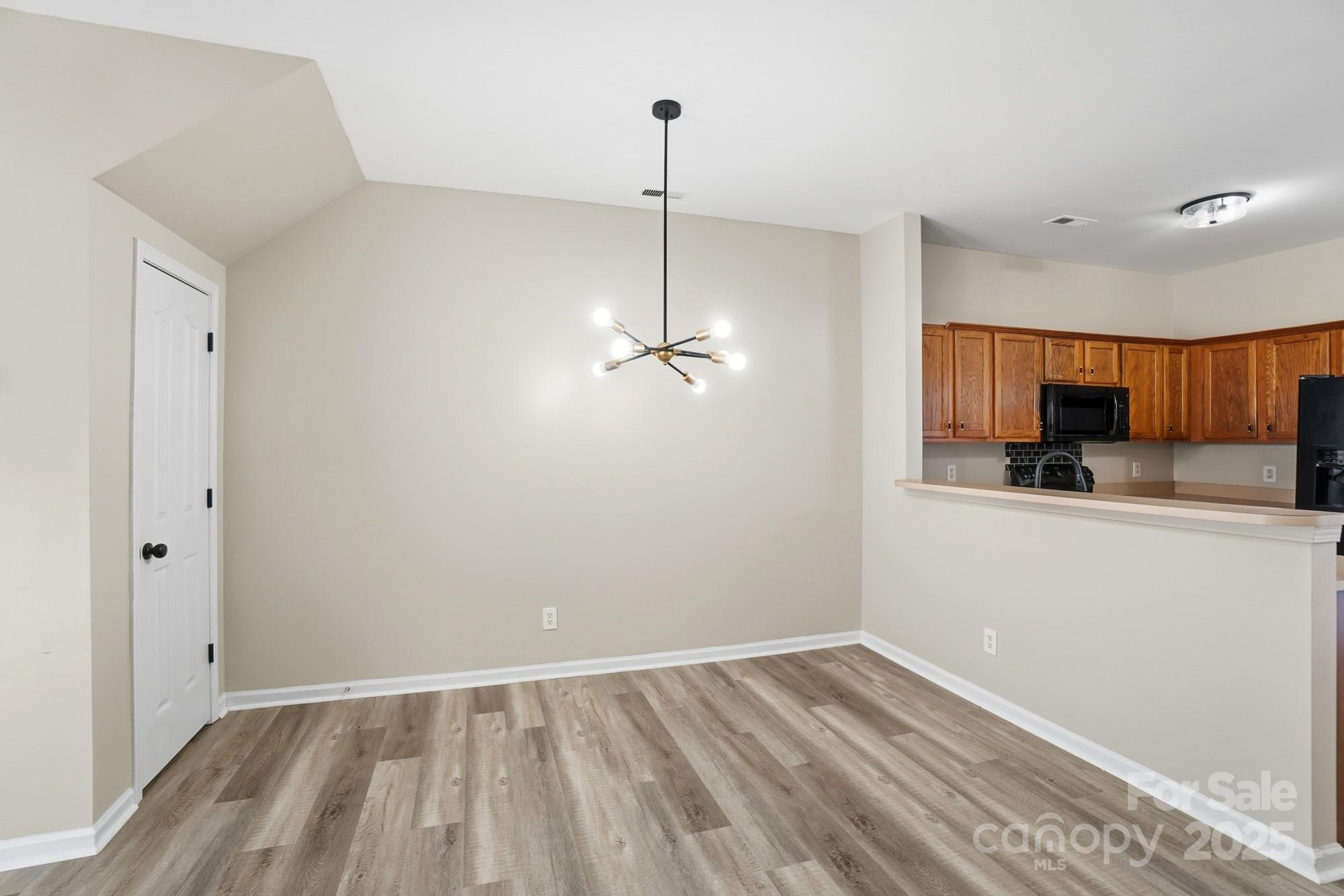 4944 Kotlik Drive — Charlotte