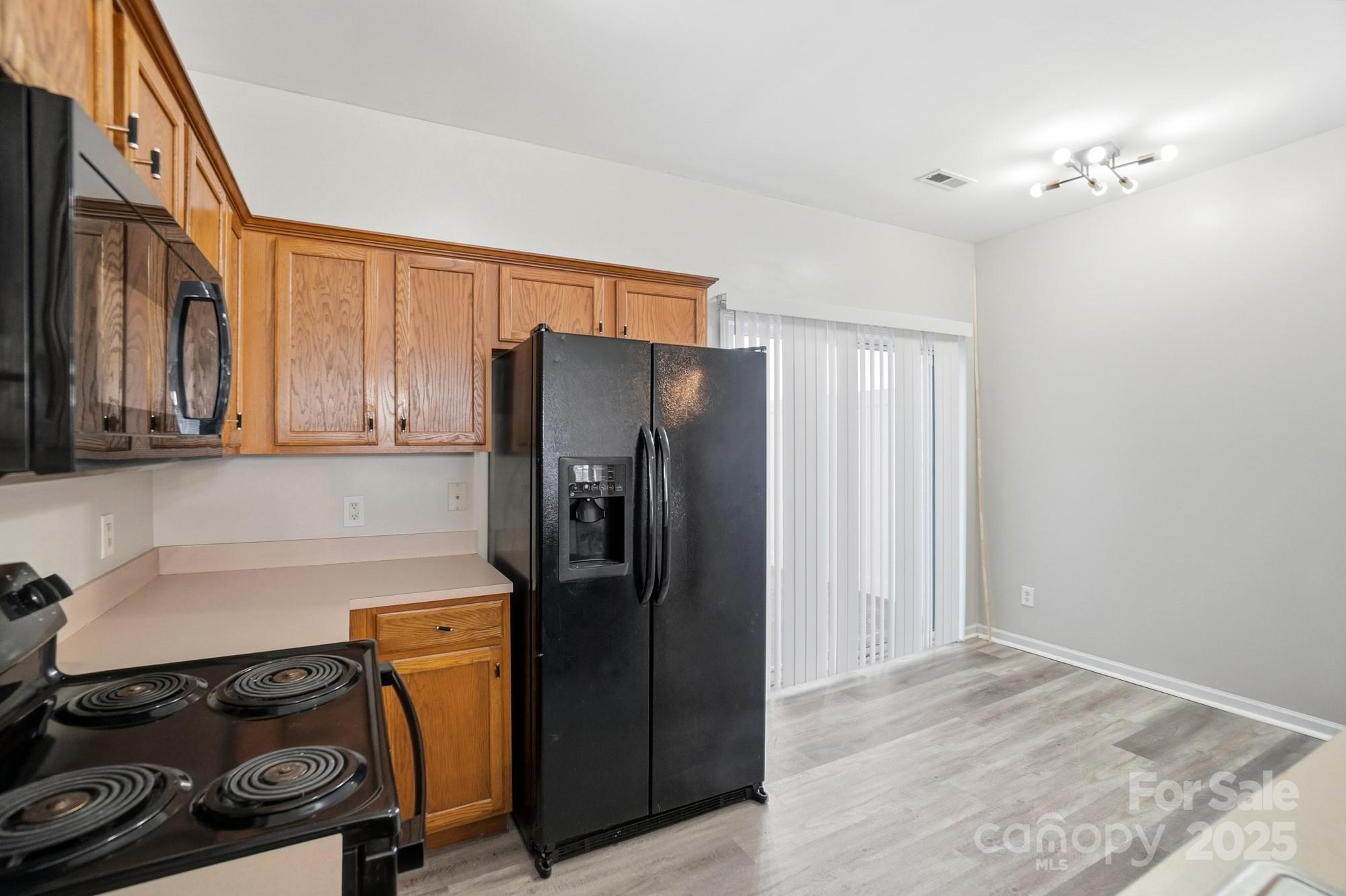 4944 Kotlik Drive — Charlotte