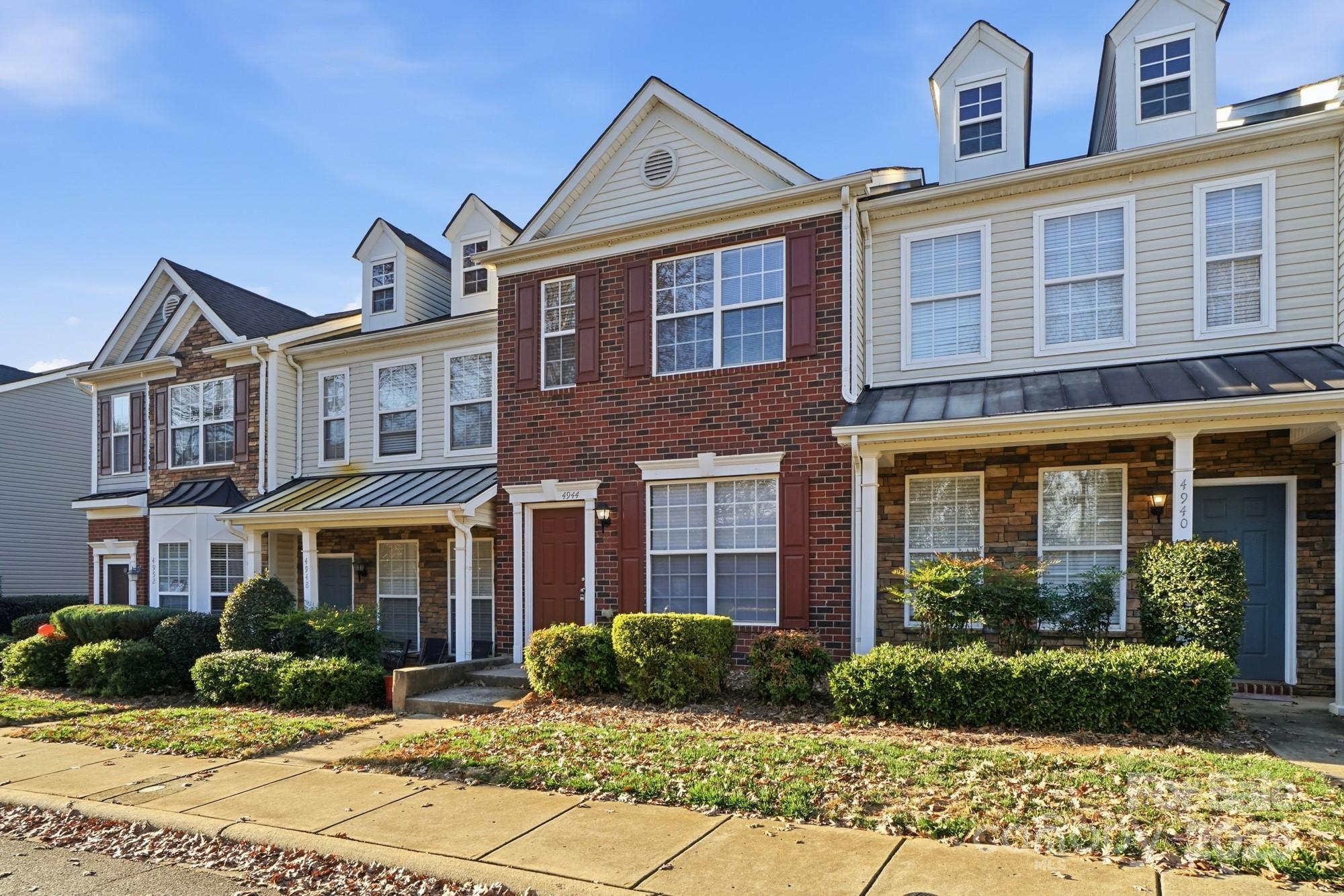4944 Kotlik Drive — Charlotte