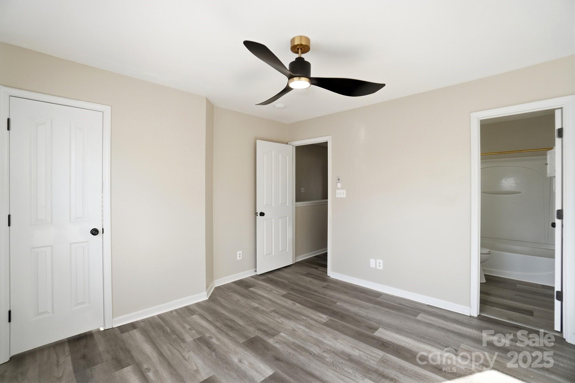 4944 Kotlik Drive — Charlotte