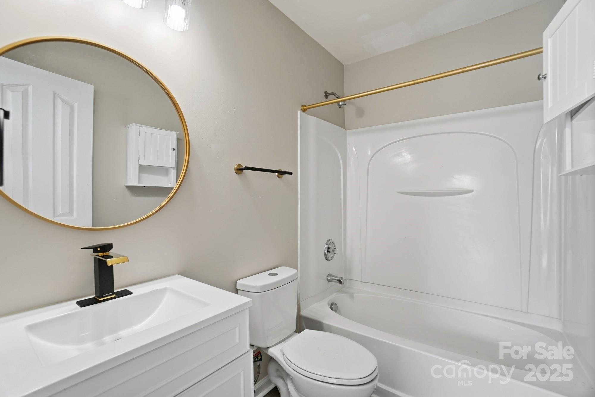 4944 Kotlik Drive — Charlotte