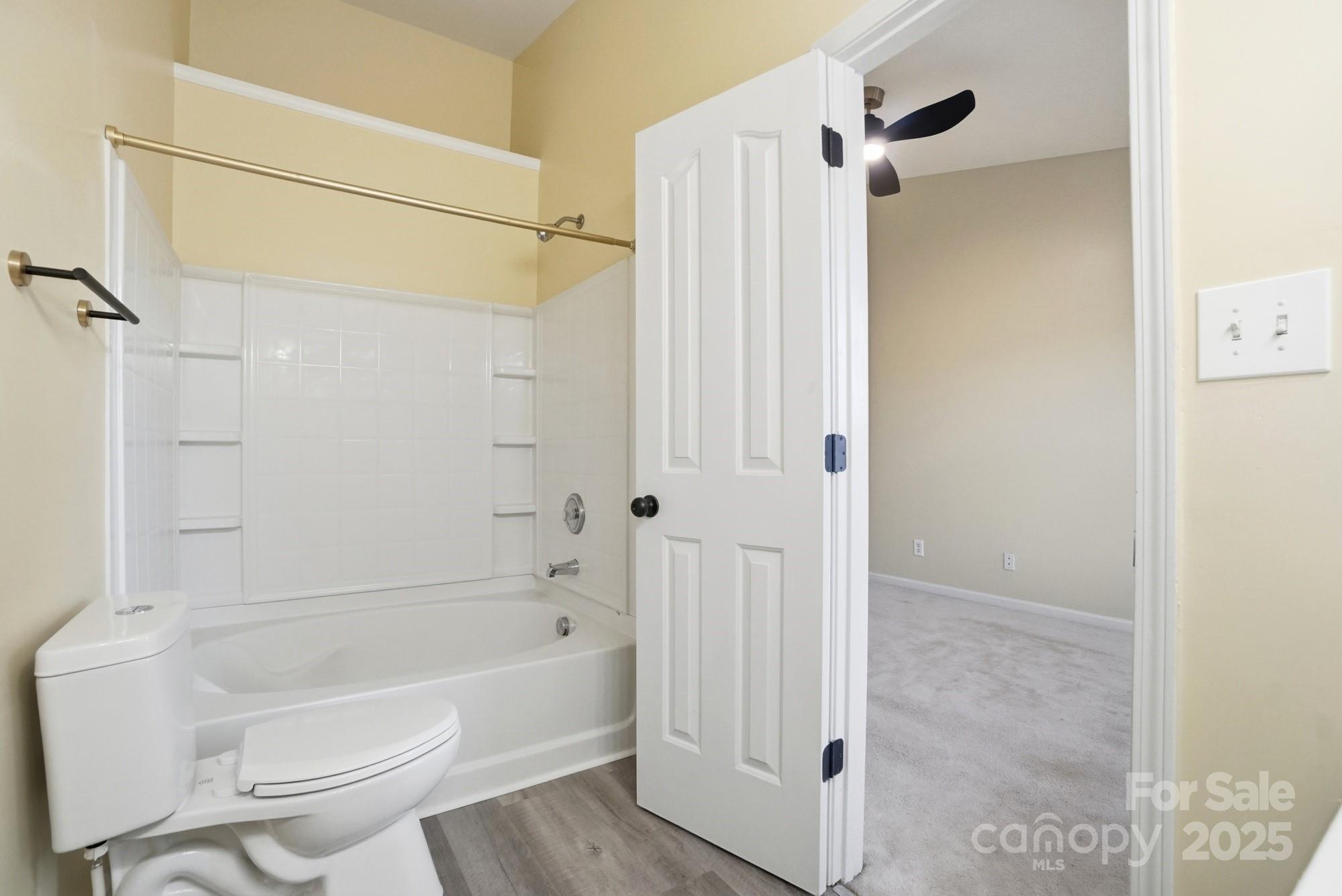 4944 Kotlik Drive — Charlotte