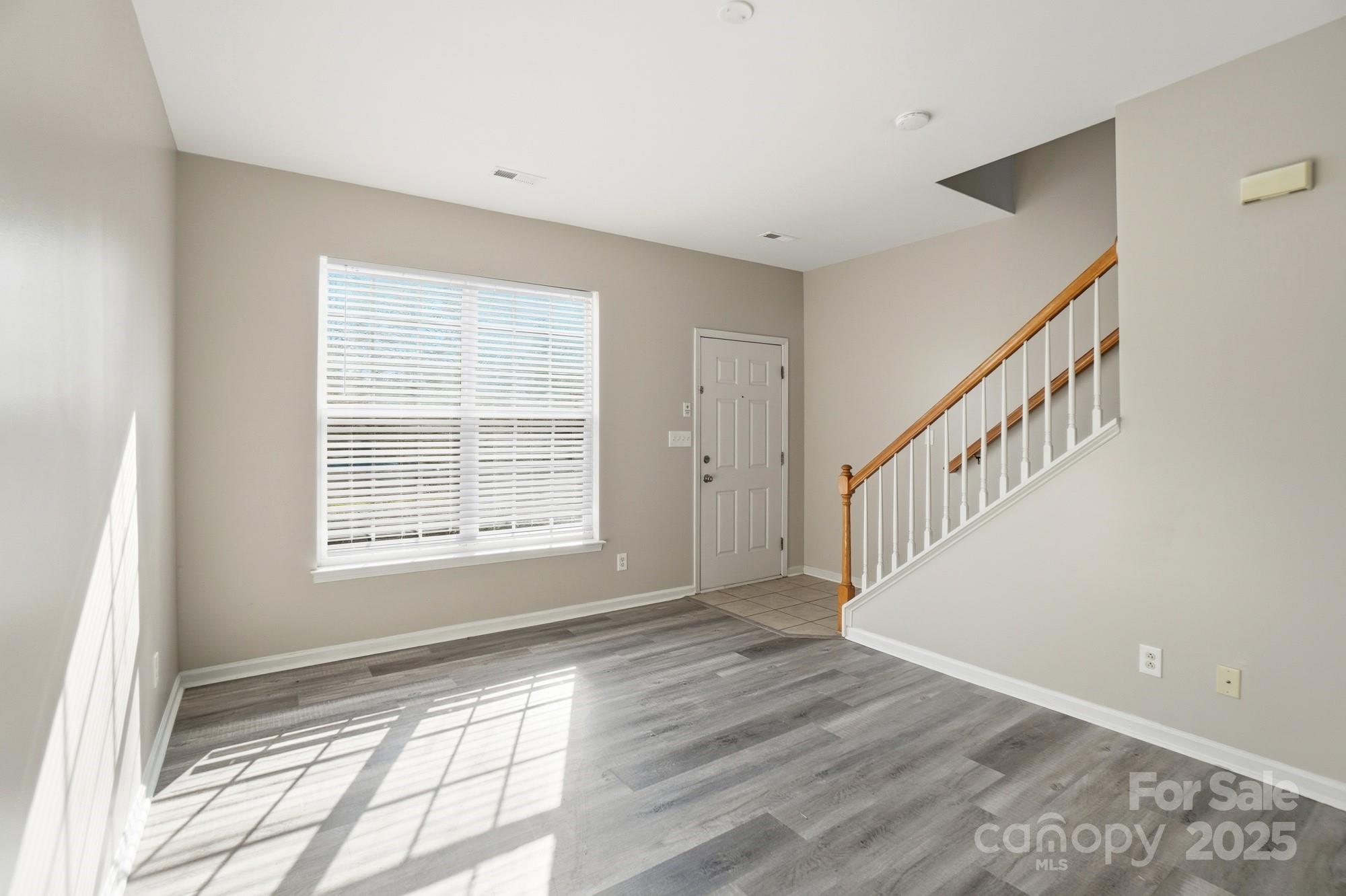 4944 Kotlik Drive — Charlotte