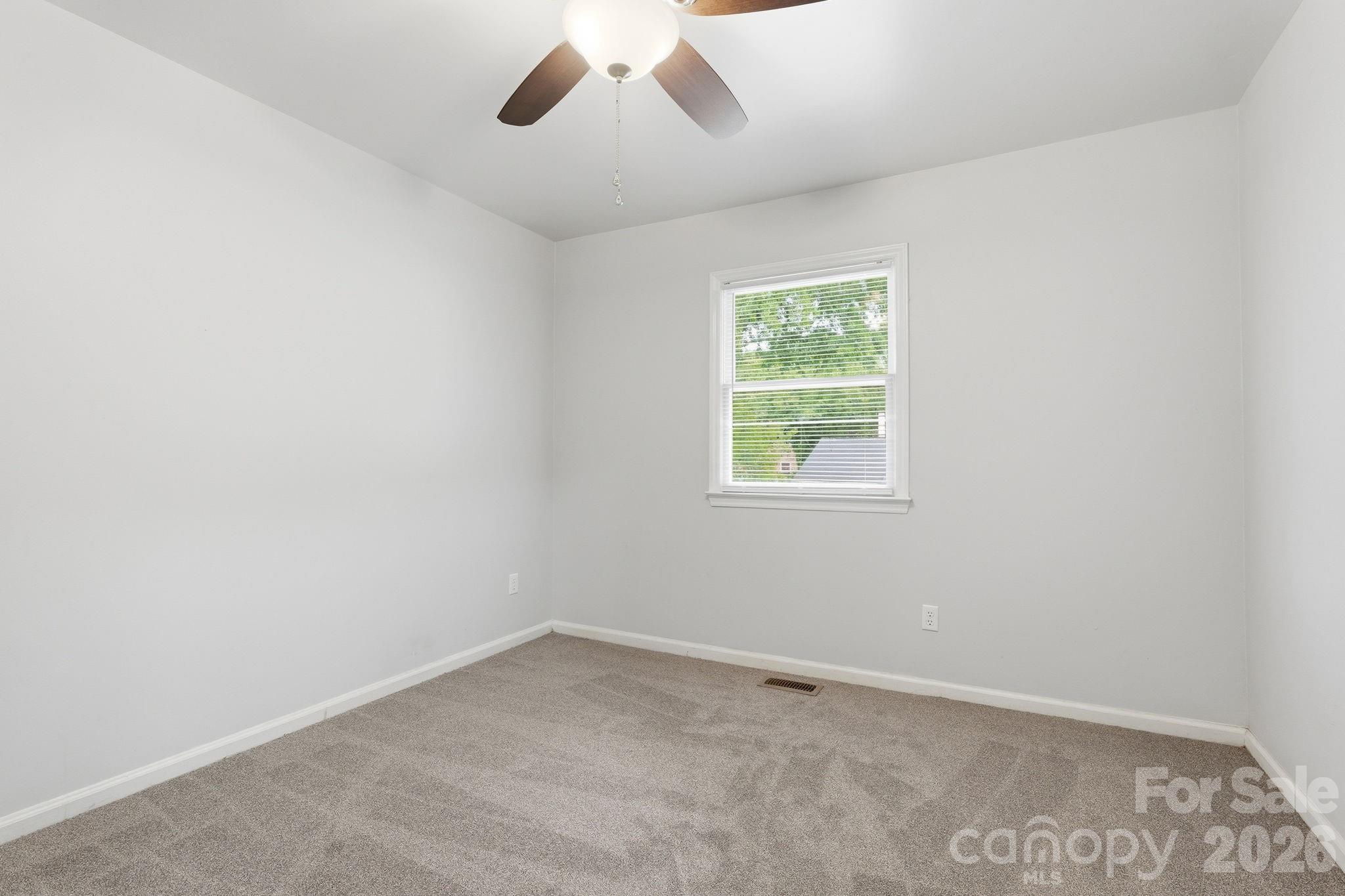 5918 Crape Myrtle Lane — Charlotte