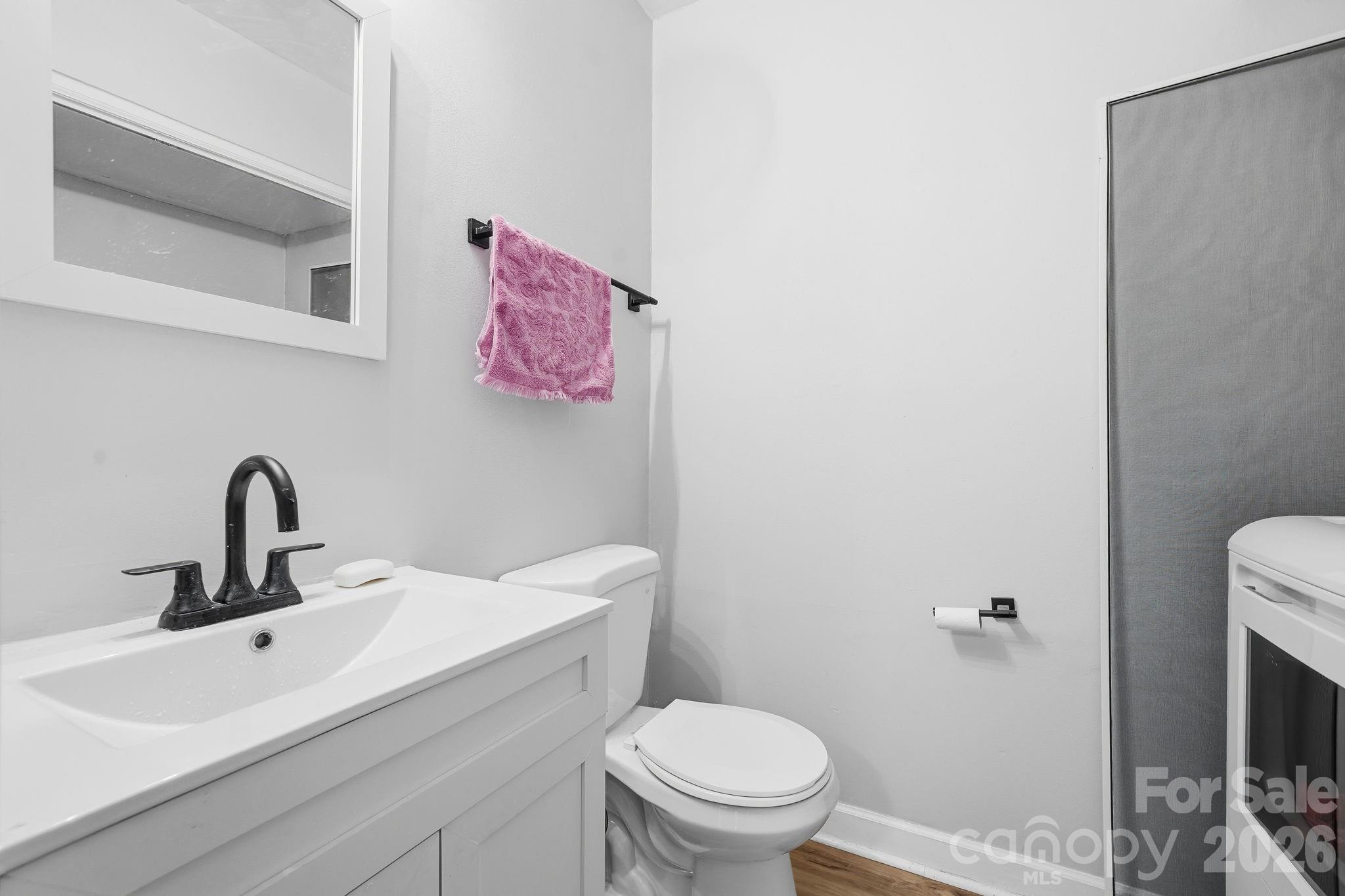 5918 Crape Myrtle Lane — Charlotte