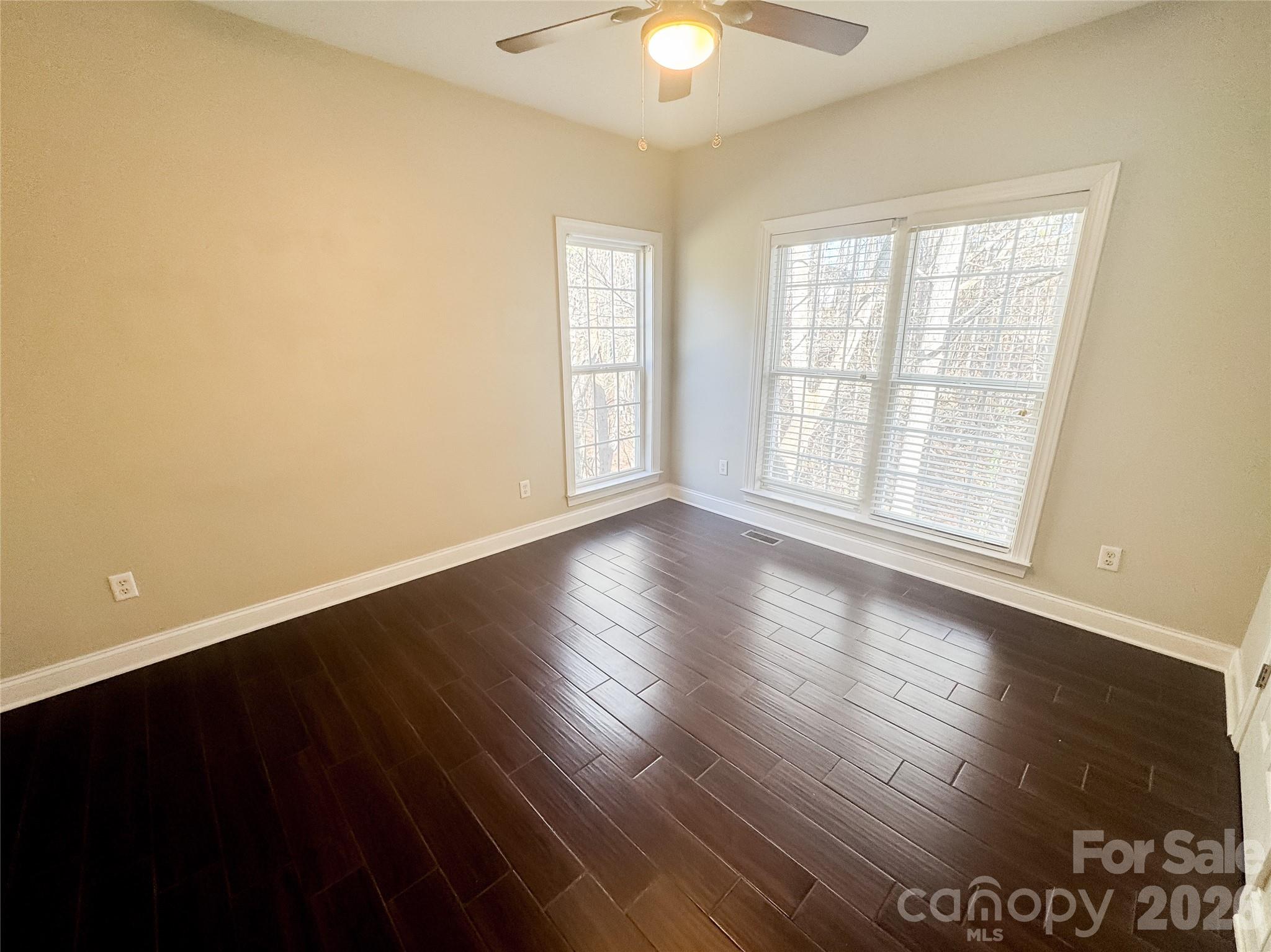 214 Harbor Landing Drive — Mooresville