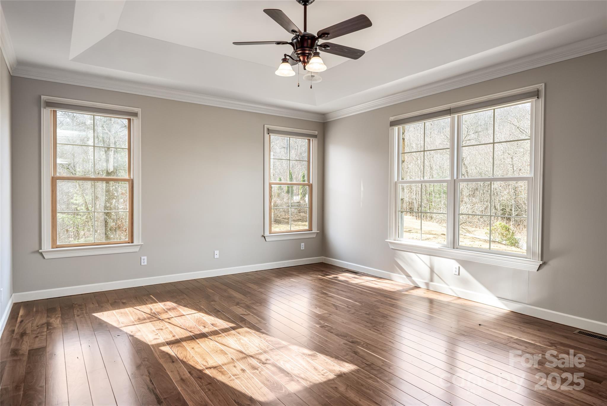 98 Sovereign Lane — Fairview