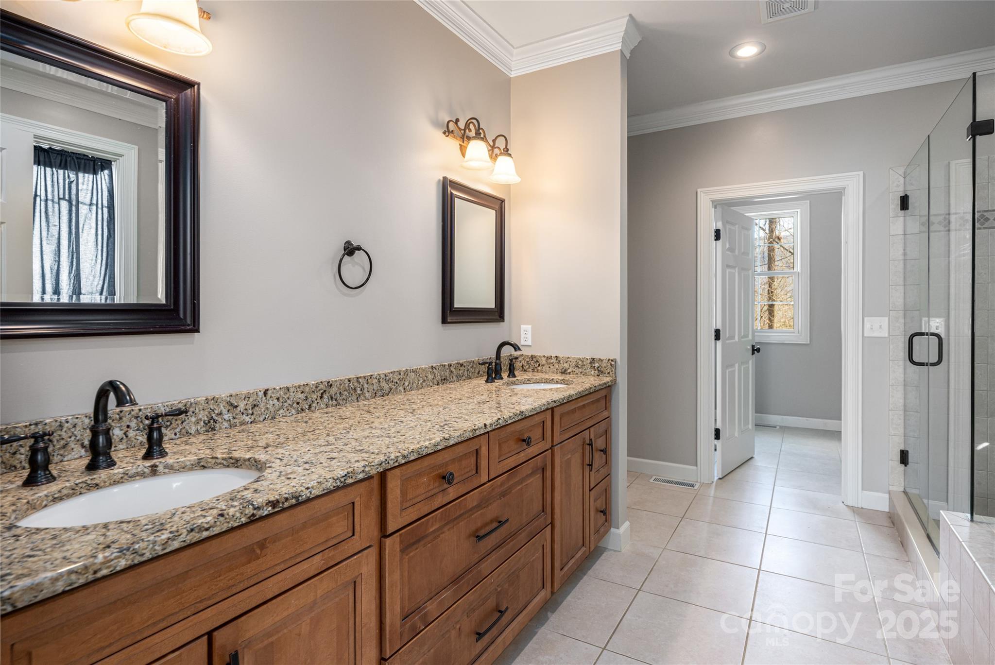 98 Sovereign Lane — Fairview