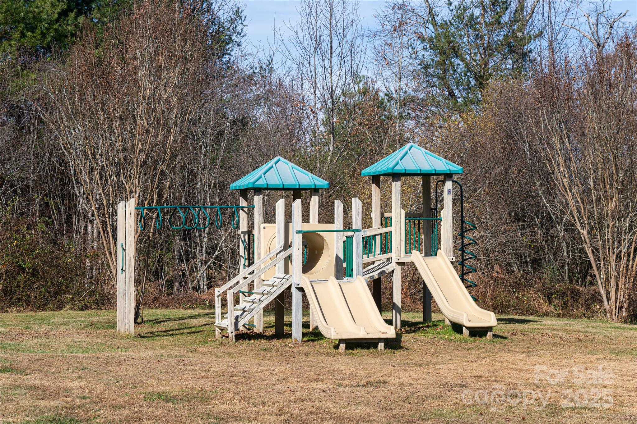 98 Sovereign Lane — Fairview