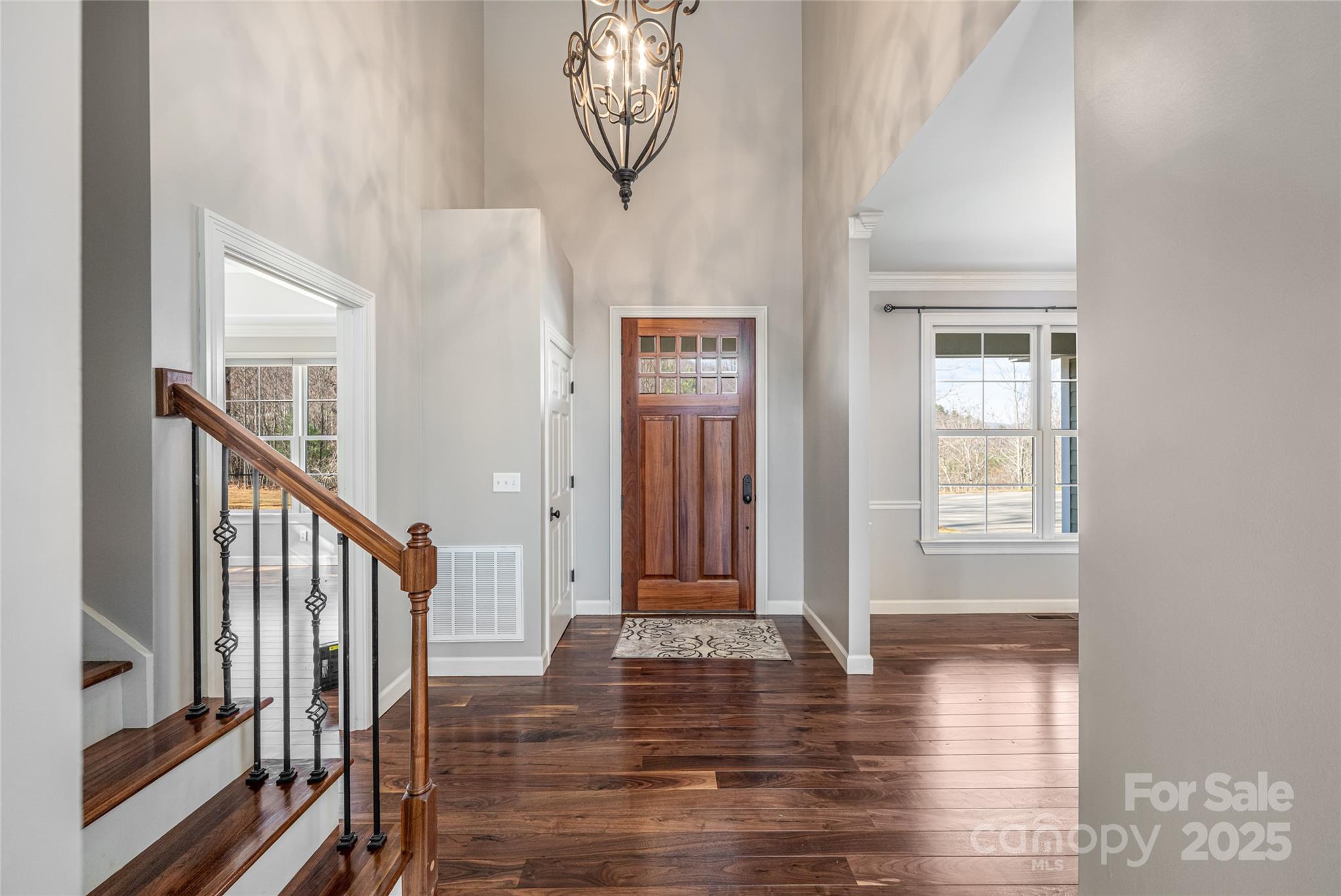 98 Sovereign Lane — Fairview