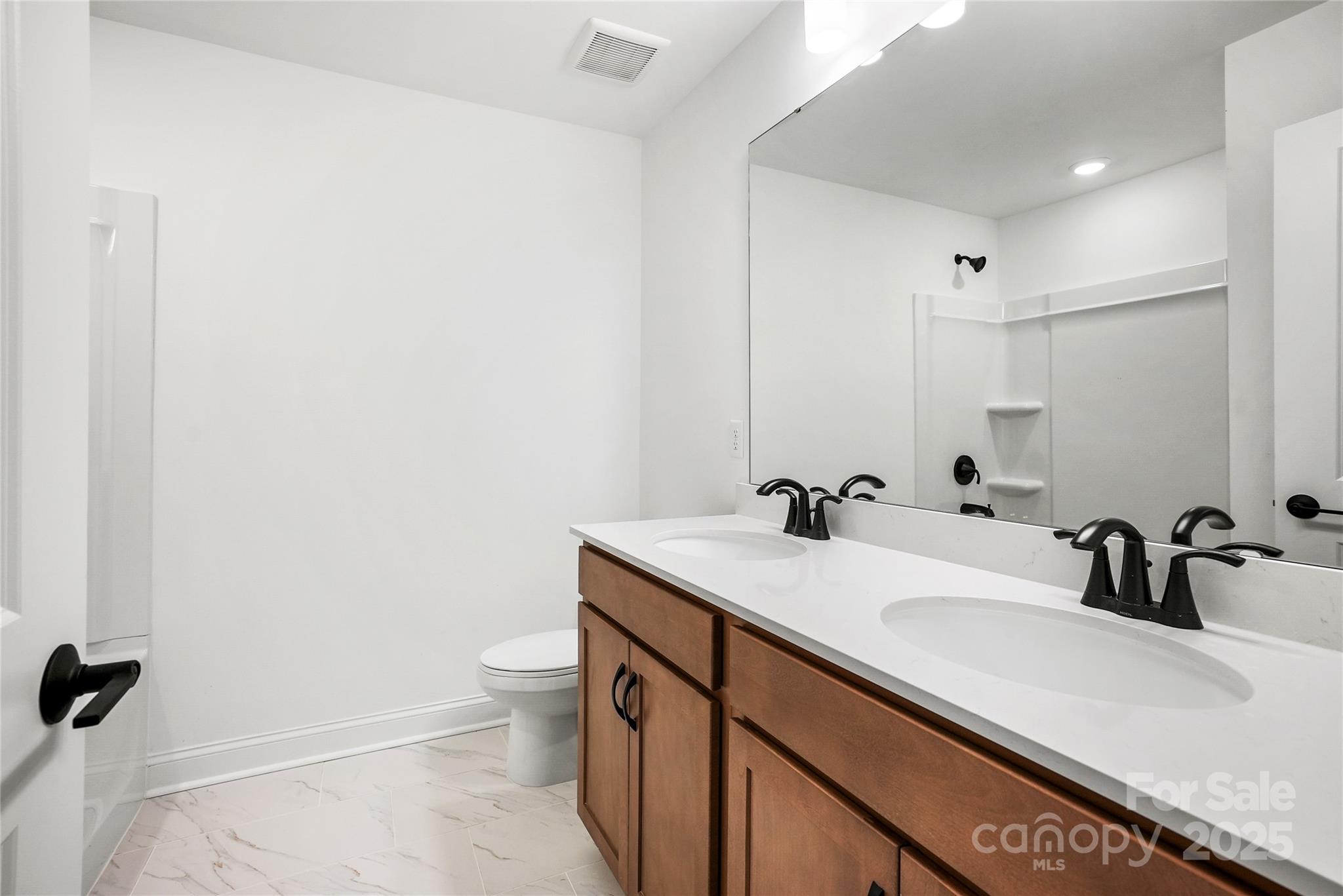 1007 High Bluff Point SE — Waxhaw
