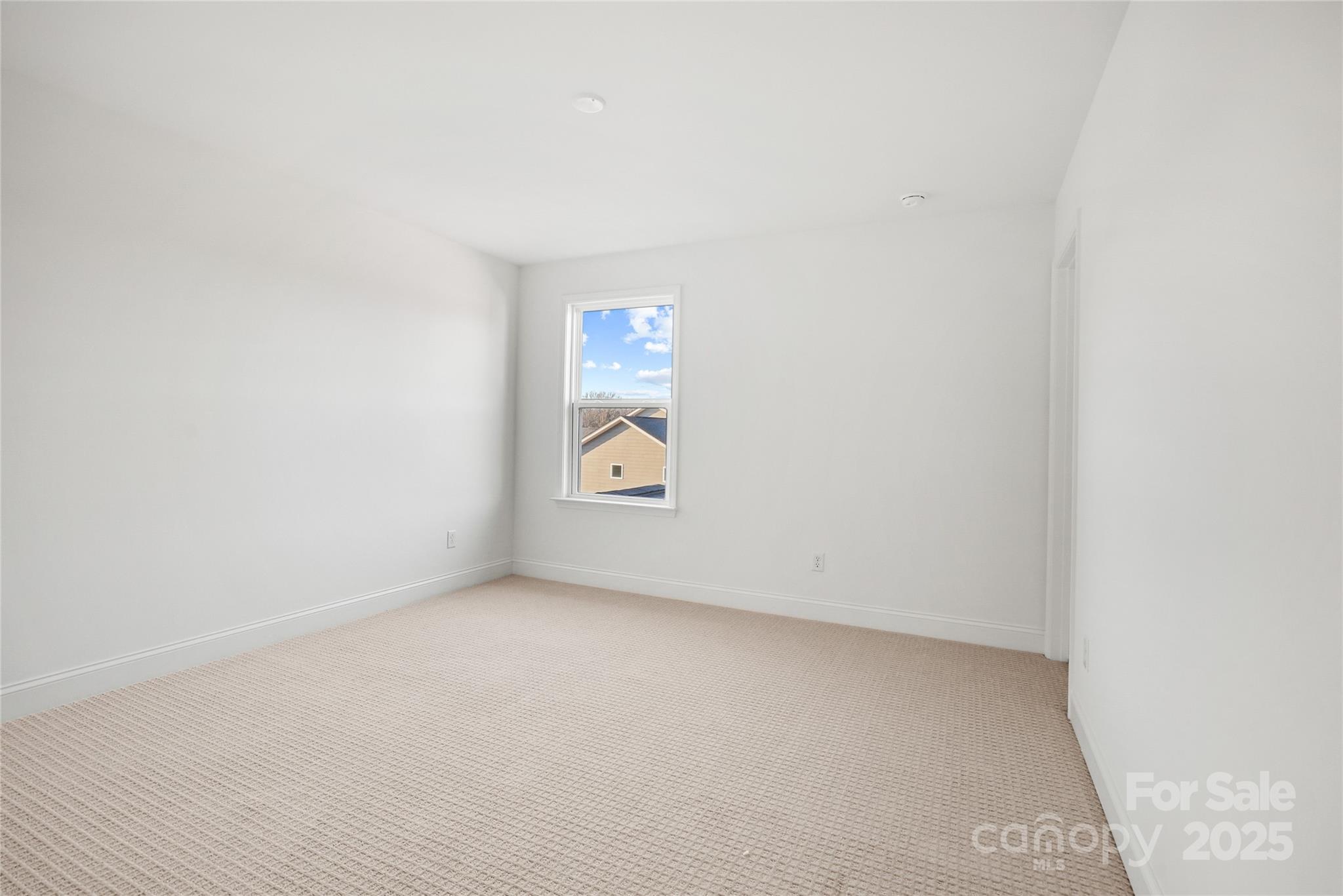 1007 High Bluff Point SE — Waxhaw