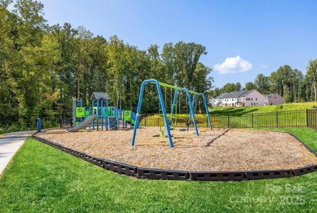 5107 Mint Harbor Way #409 — Charlotte