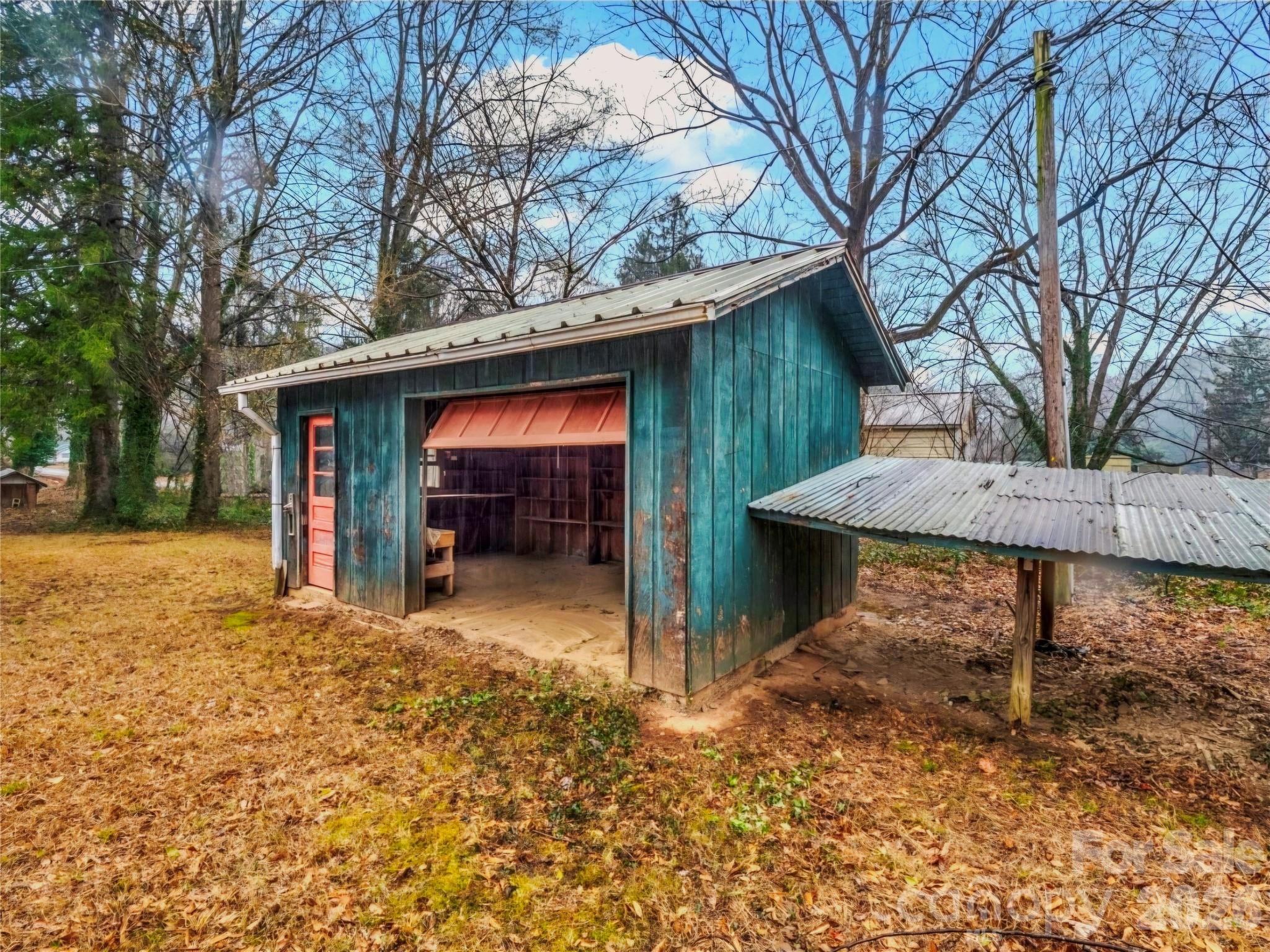 109 Wall Road — Tryon
