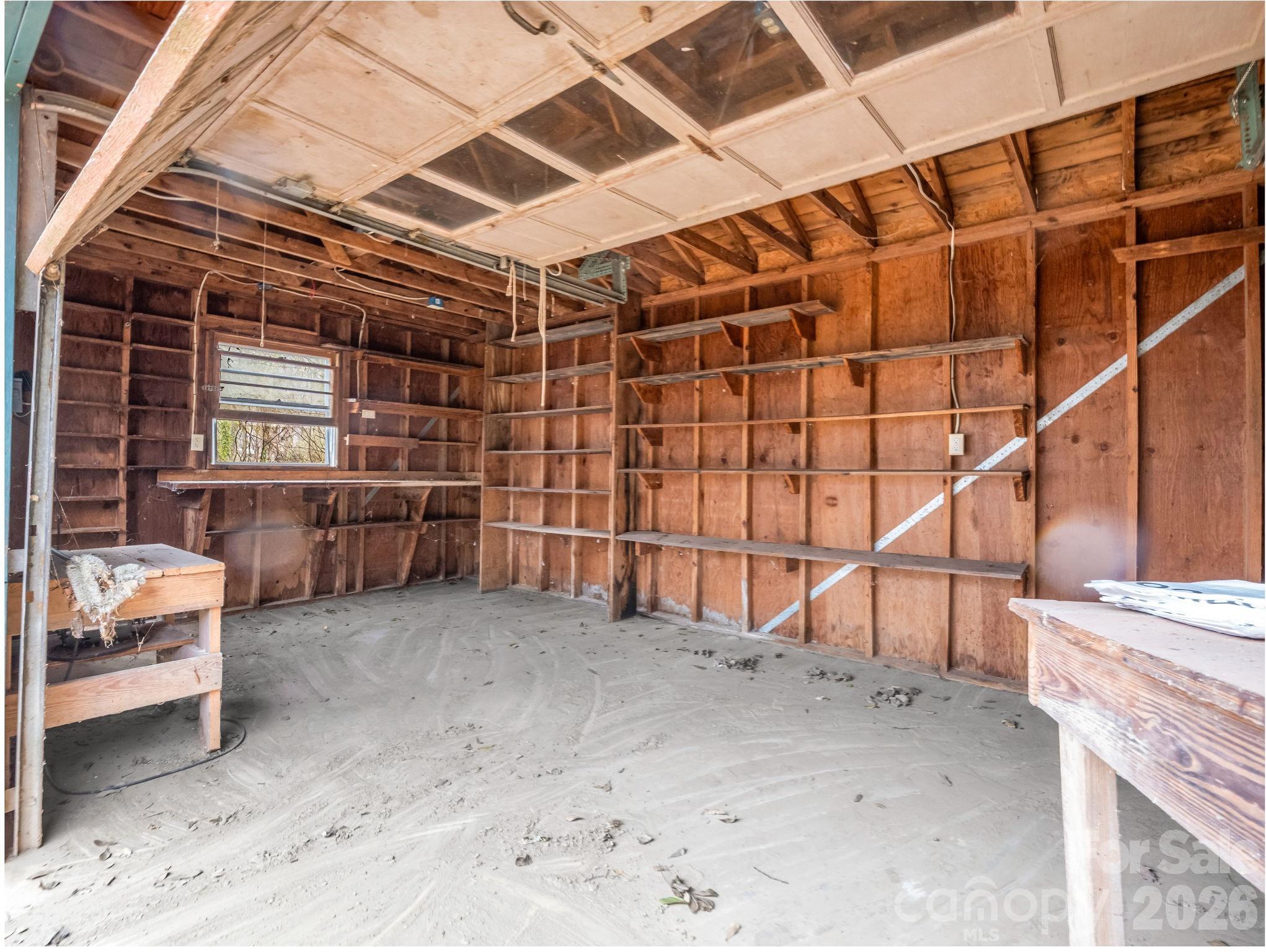 109 Wall Road — Tryon