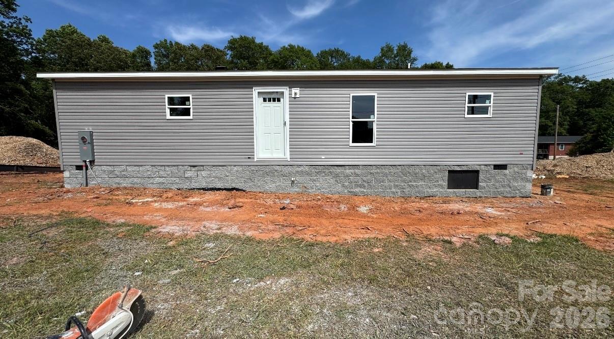 276 Mulberry Street — Forest City