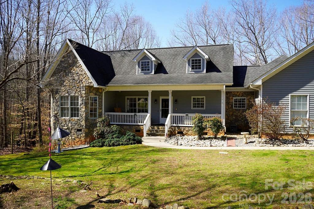 7972 Summit Ridge Drive — Catawba