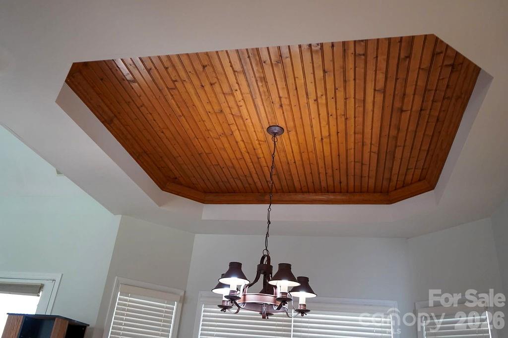 7972 Summit Ridge Drive — Catawba