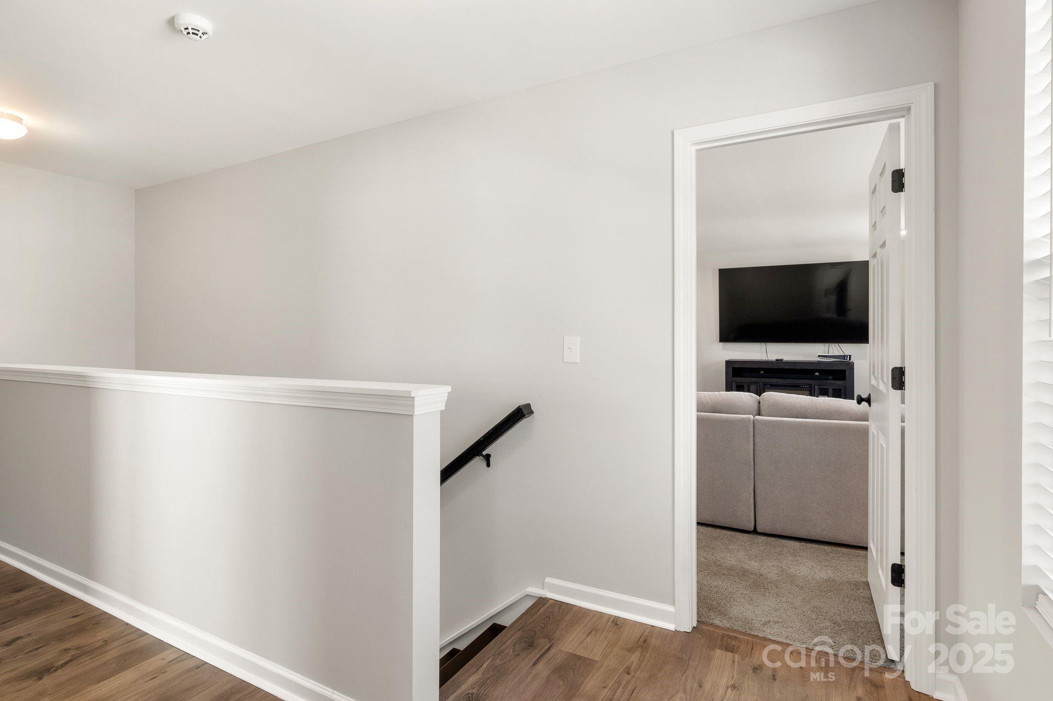 838 Foxglove Lane — York