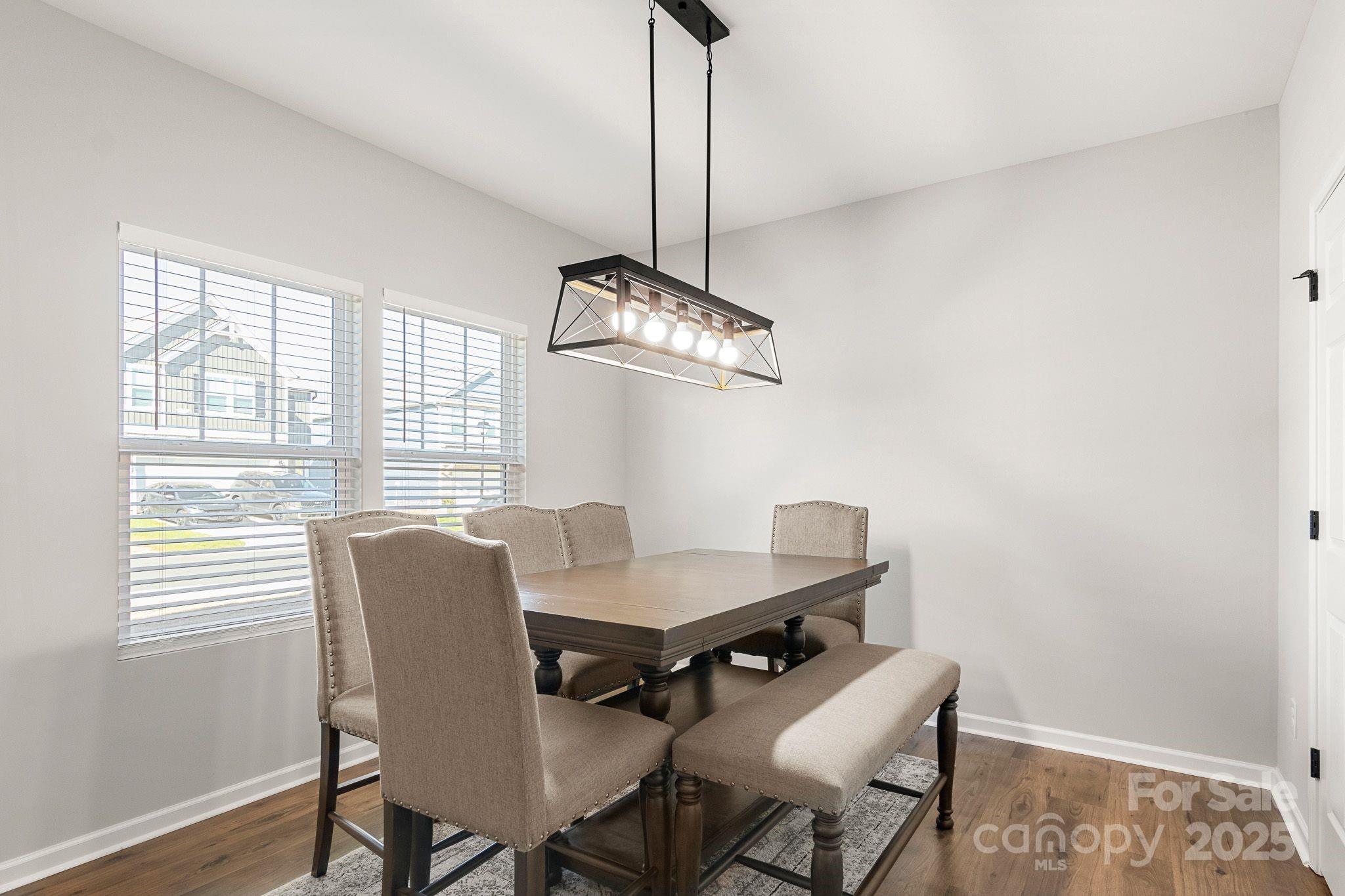 838 Foxglove Lane — York