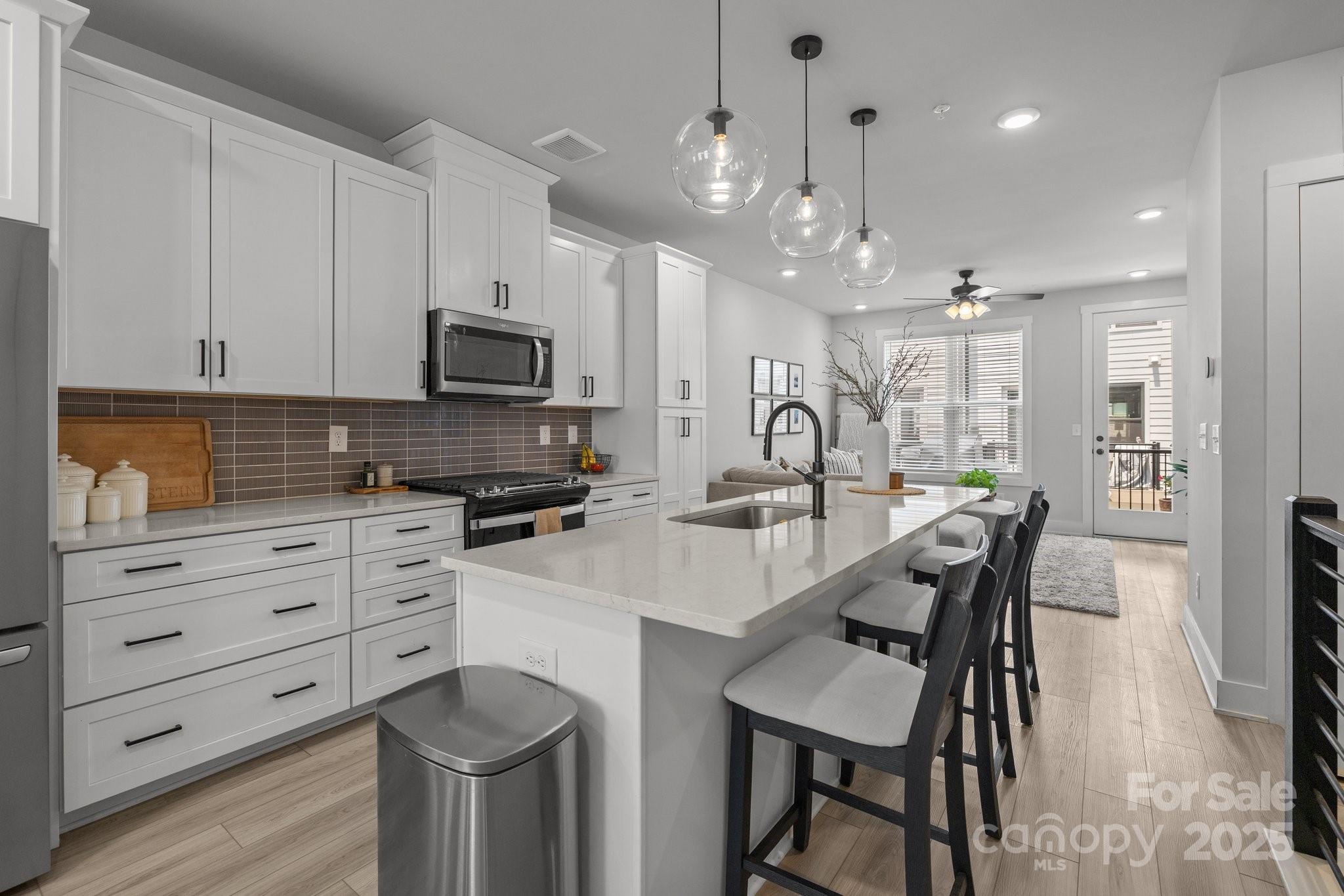 5006 Tiny Lane — Charlotte