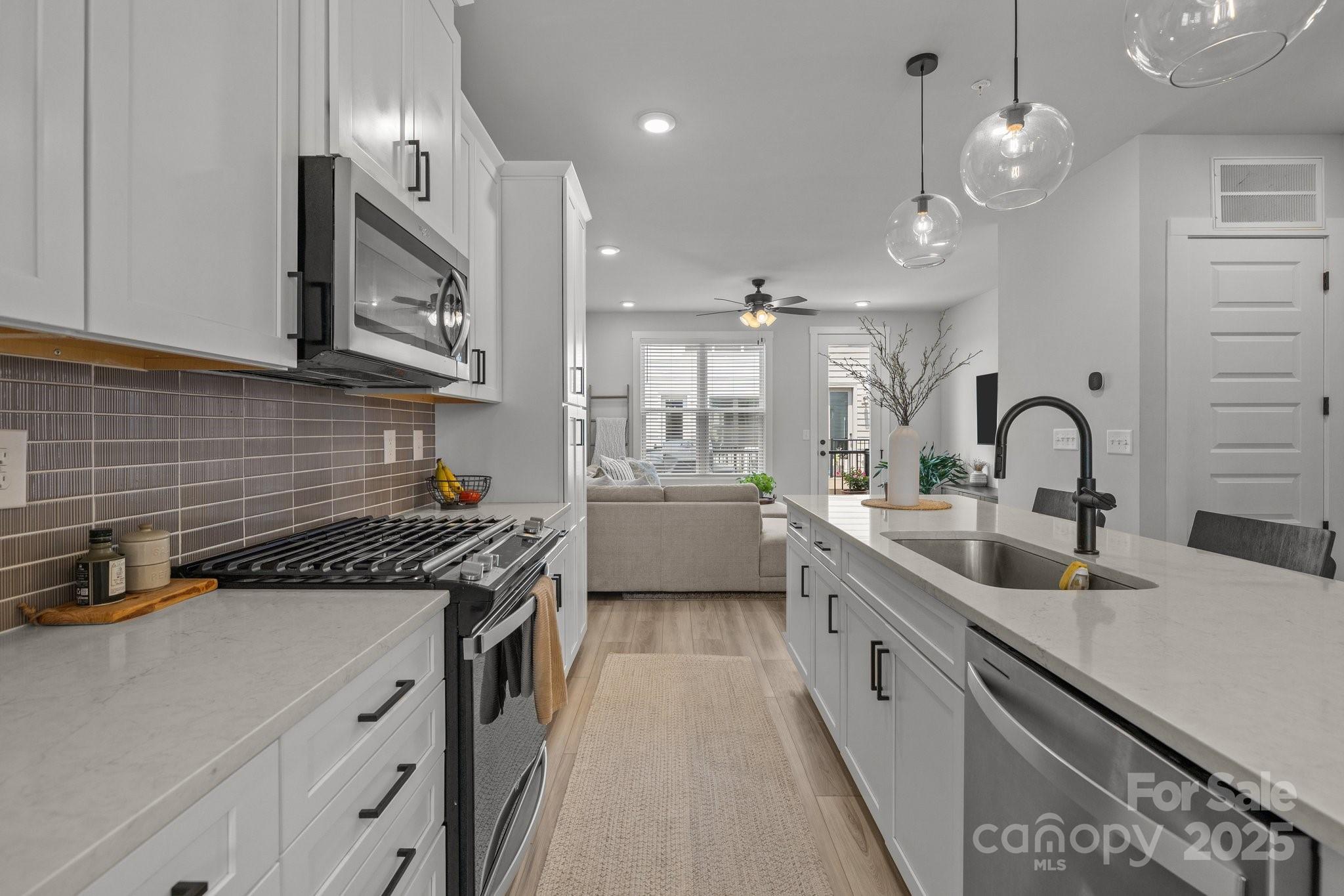 5006 Tiny Lane — Charlotte